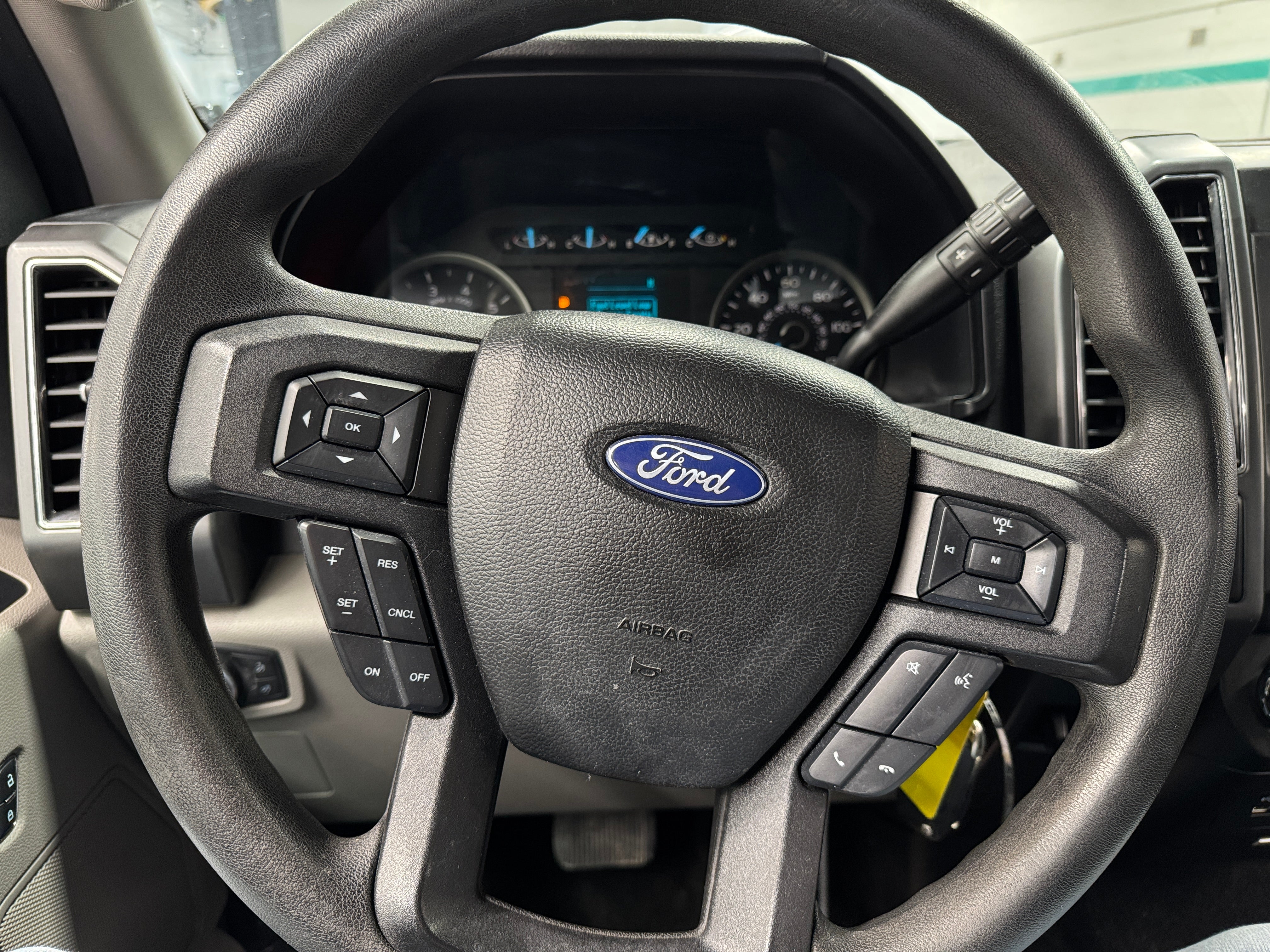 2018 Ford Econoline E-150 5