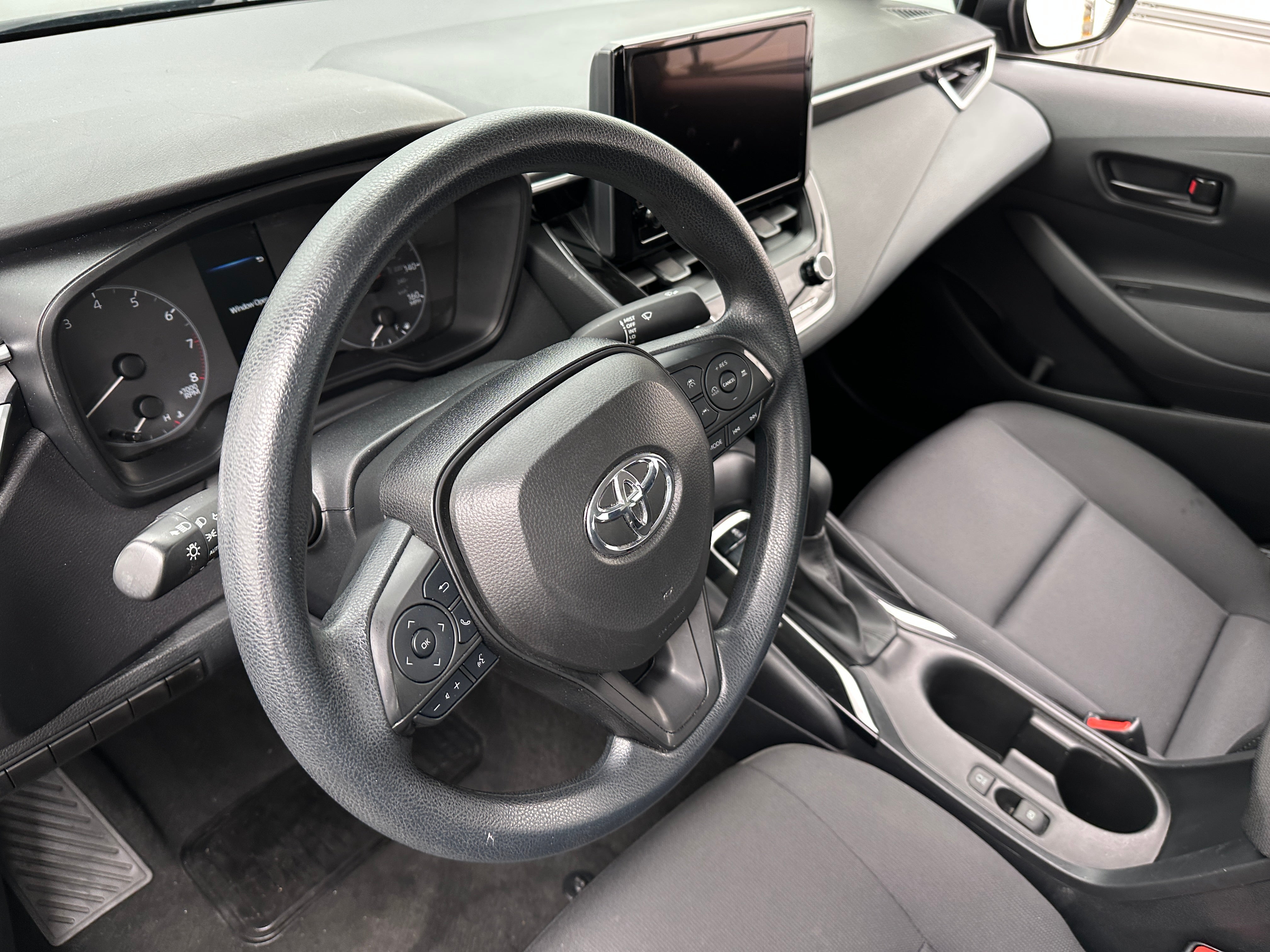 2024 Toyota Corolla LE 5