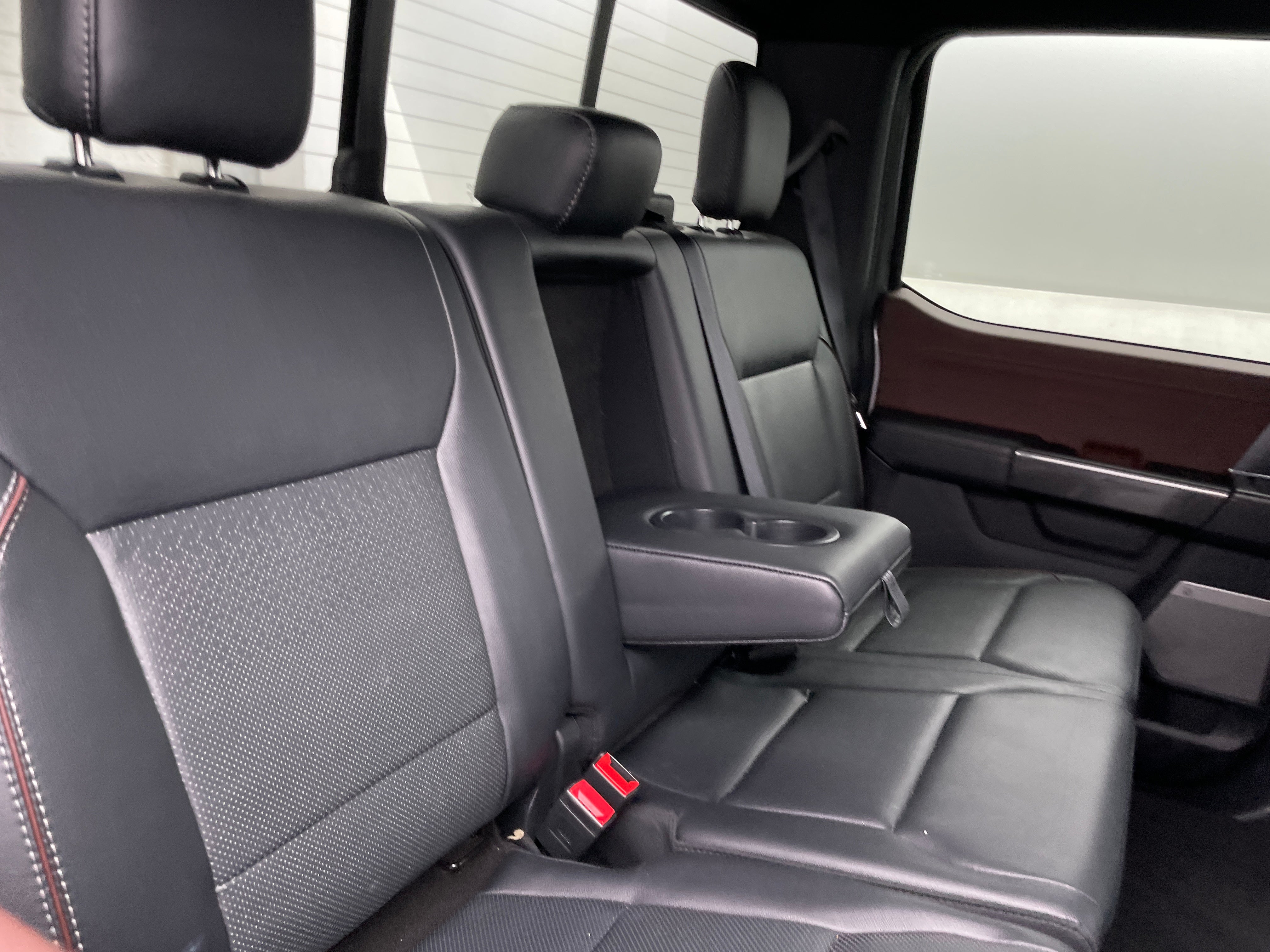 2023 Ford Econoline E-150 5