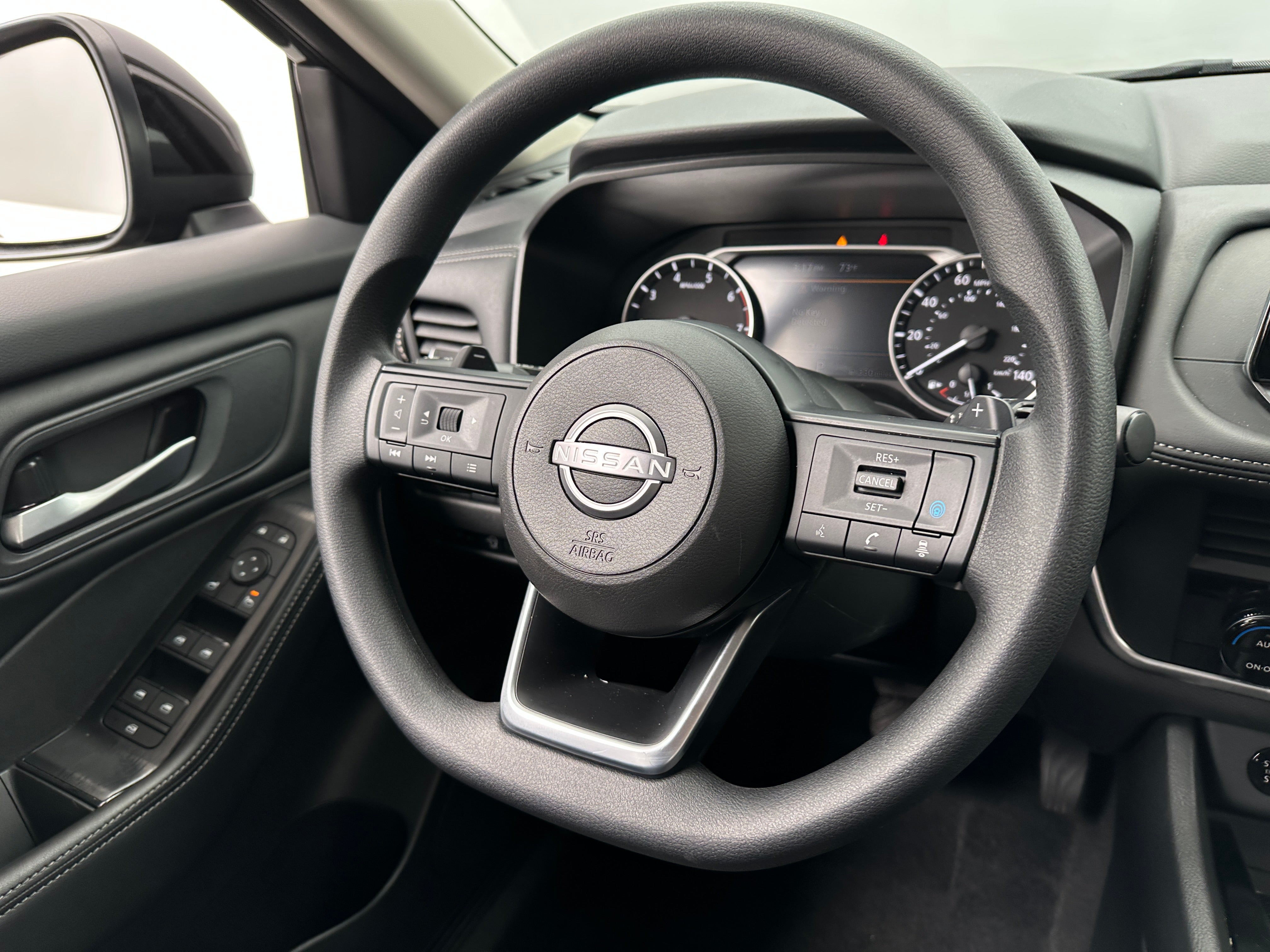 2024 Nissan Rogue SV 5