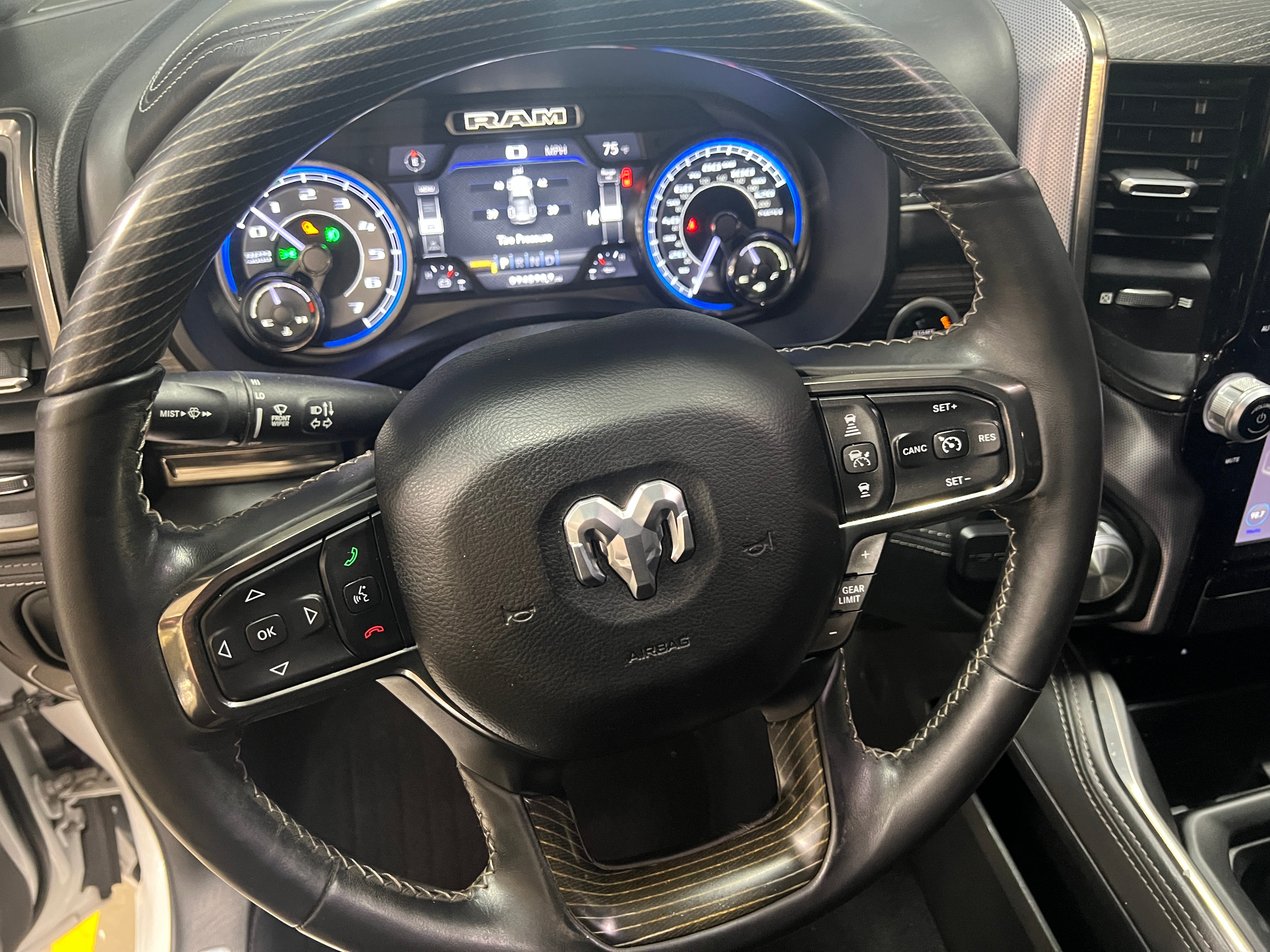 2019 RAM 1500 Limited 4