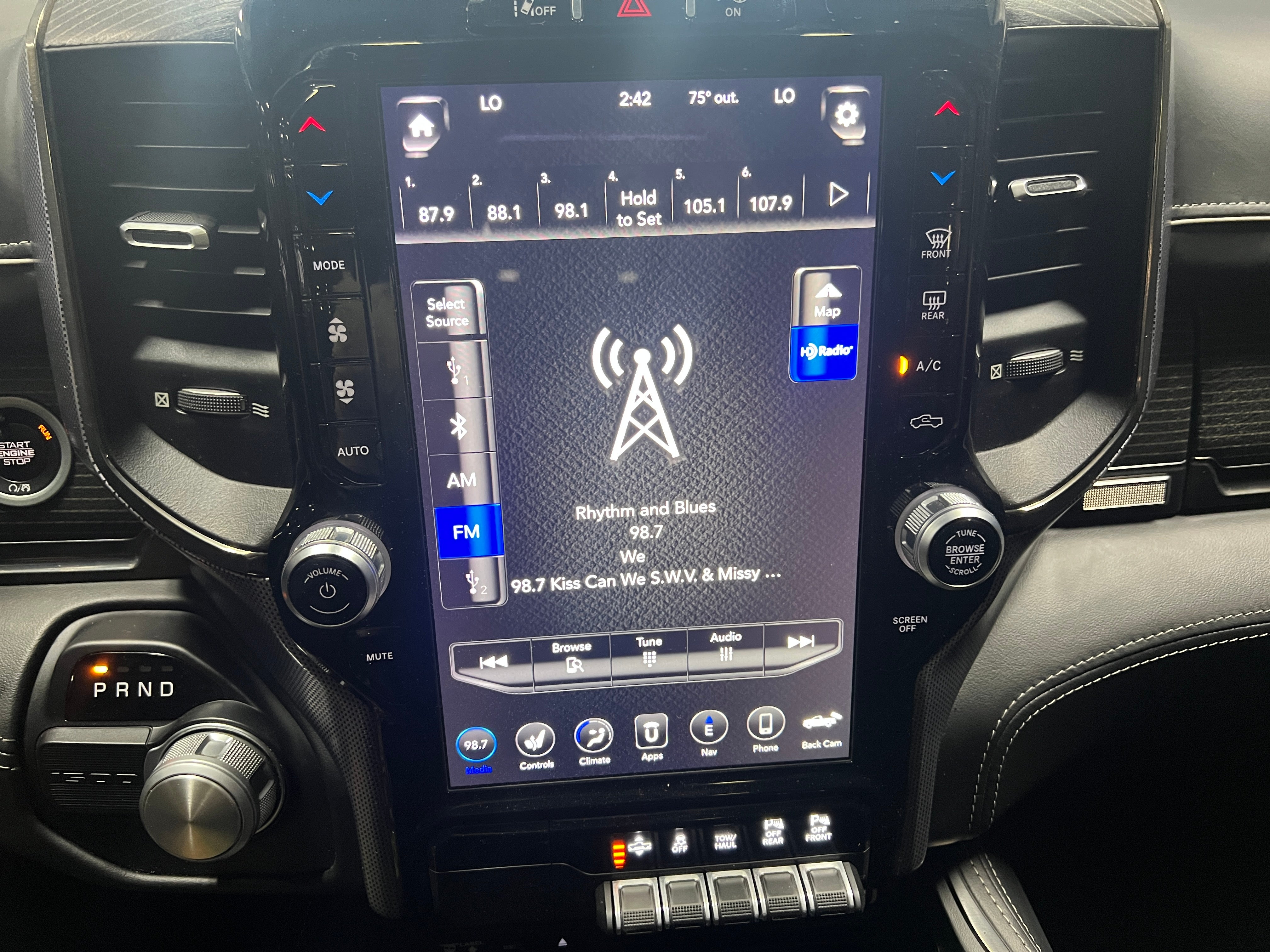 2019 RAM 1500 Limited 3