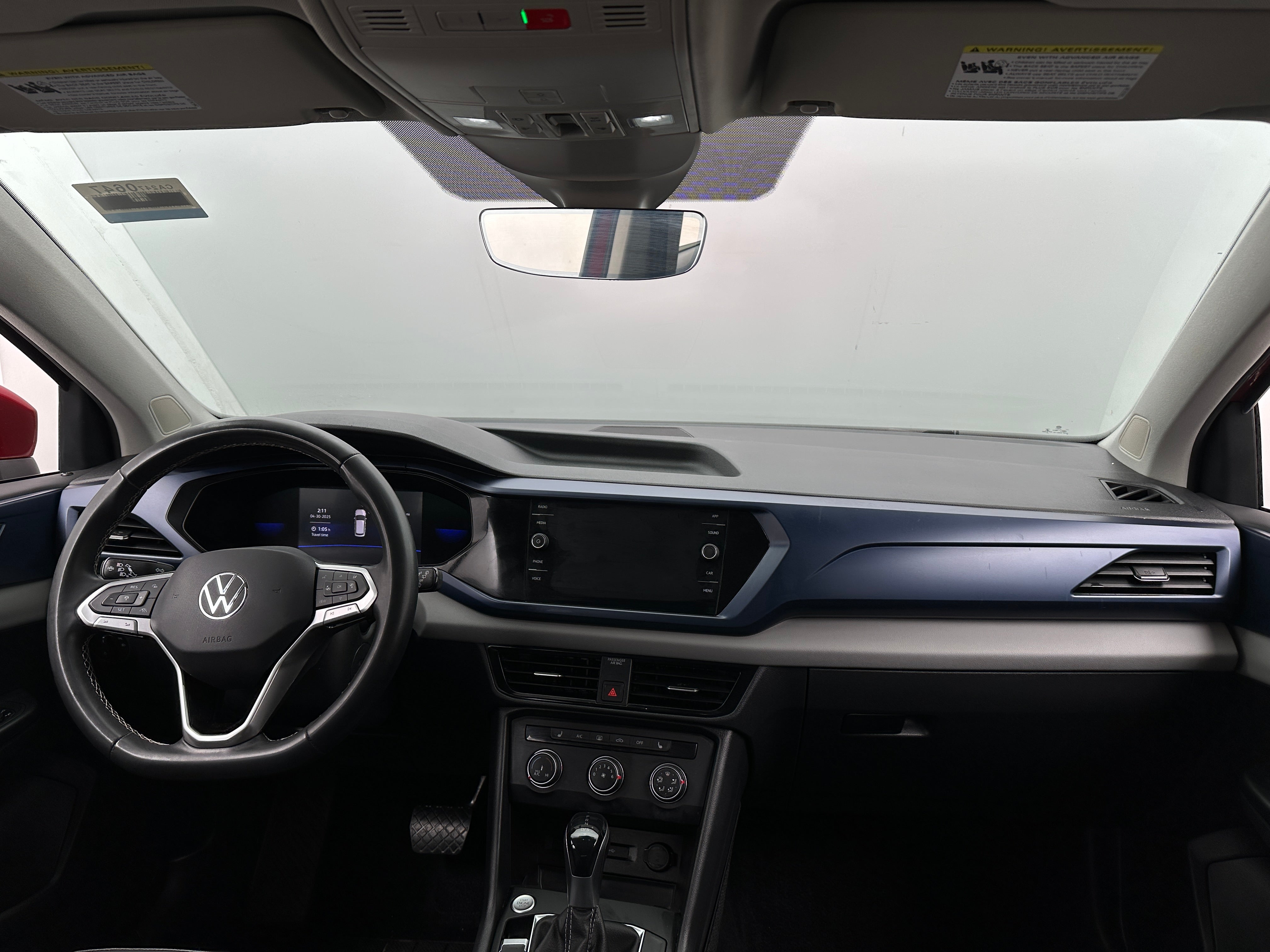 2022 Volkswagen Taos SE 3