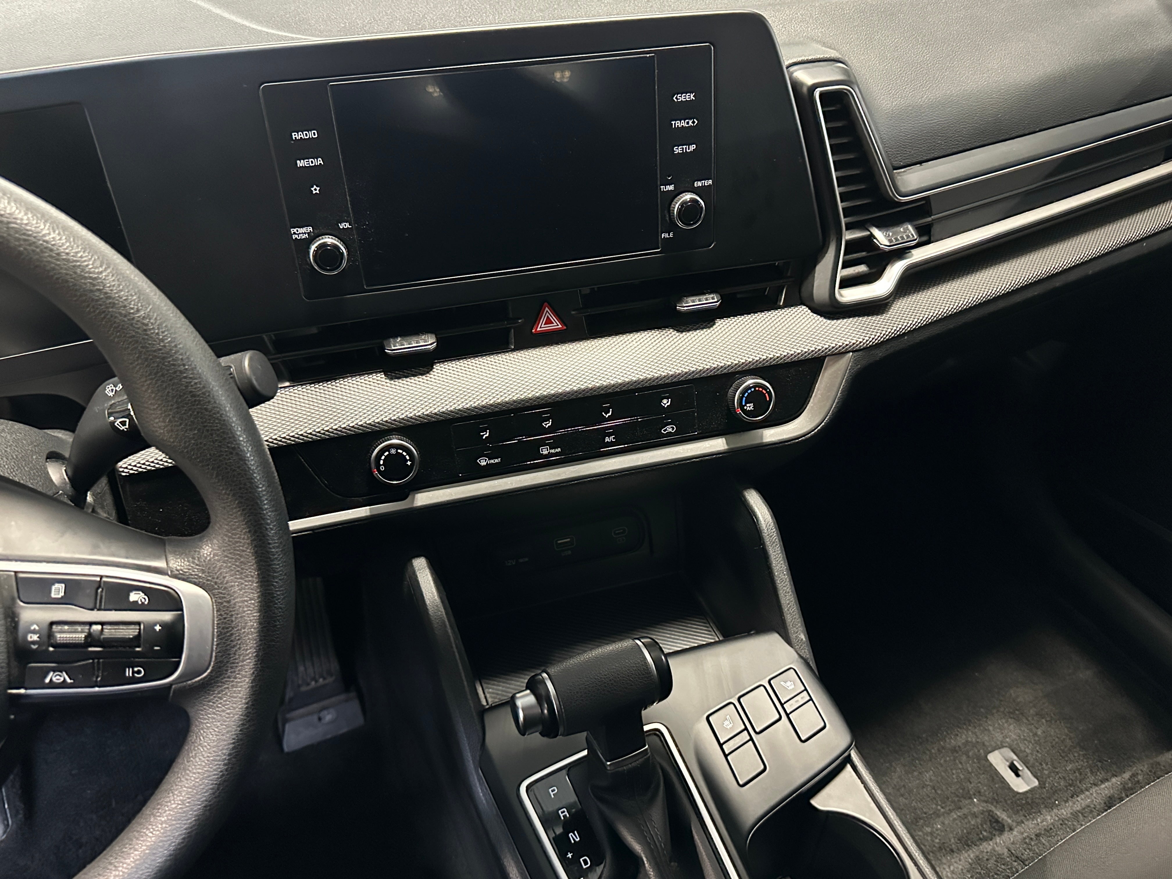 2023 Kia Sportage LX 4