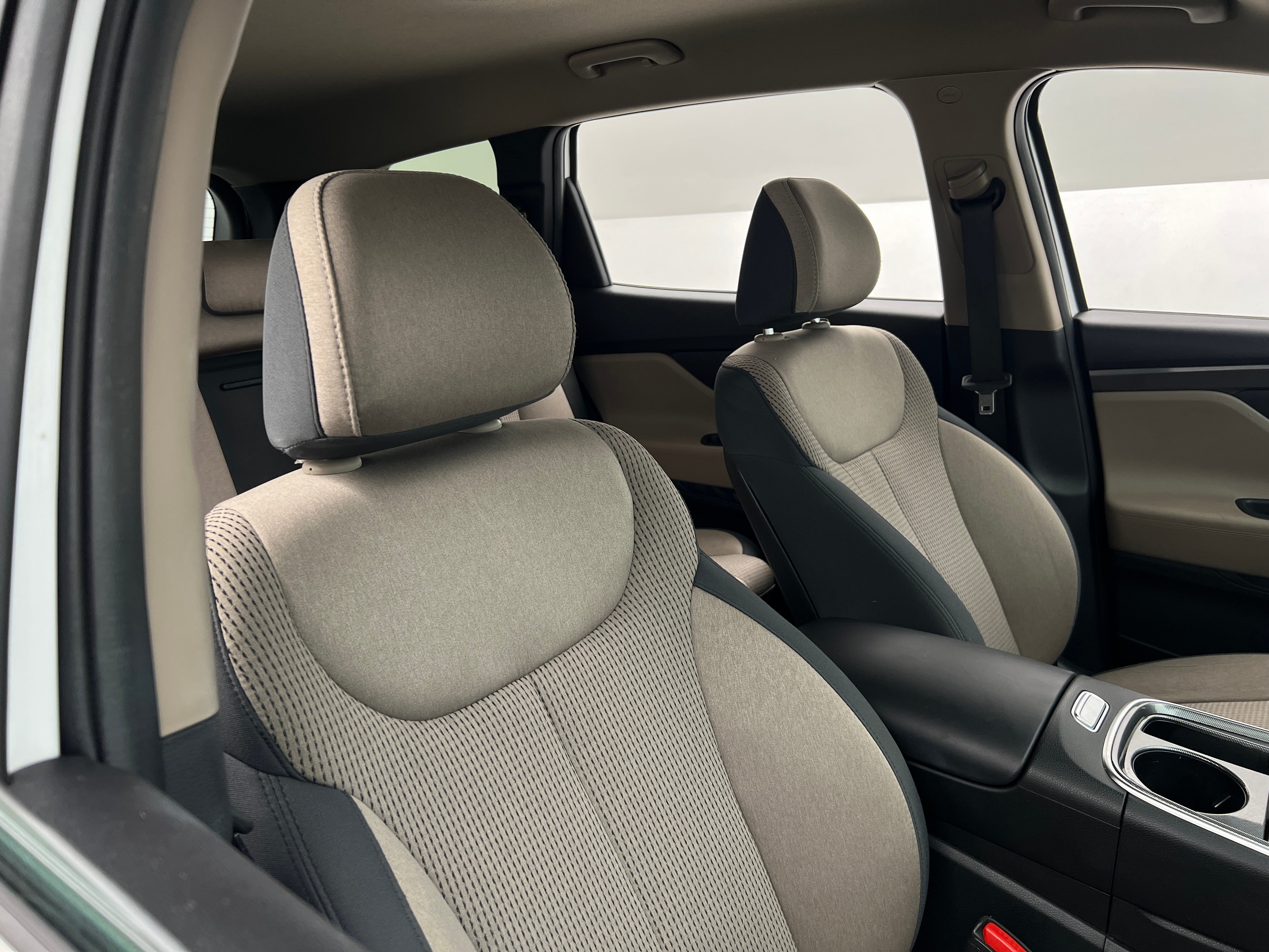 2023 Hyundai Santa Fe SEL 2