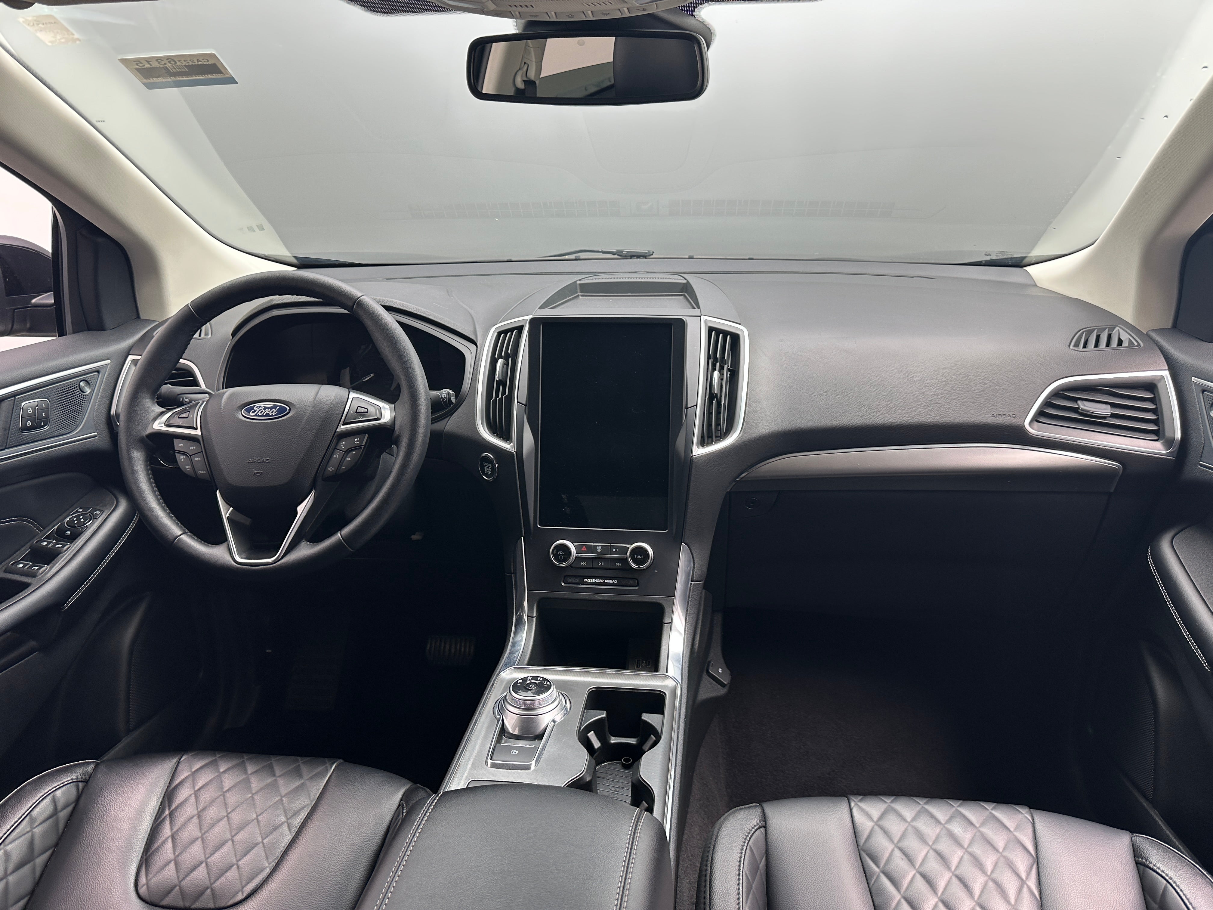 2024 Ford Edge Titanium 3
