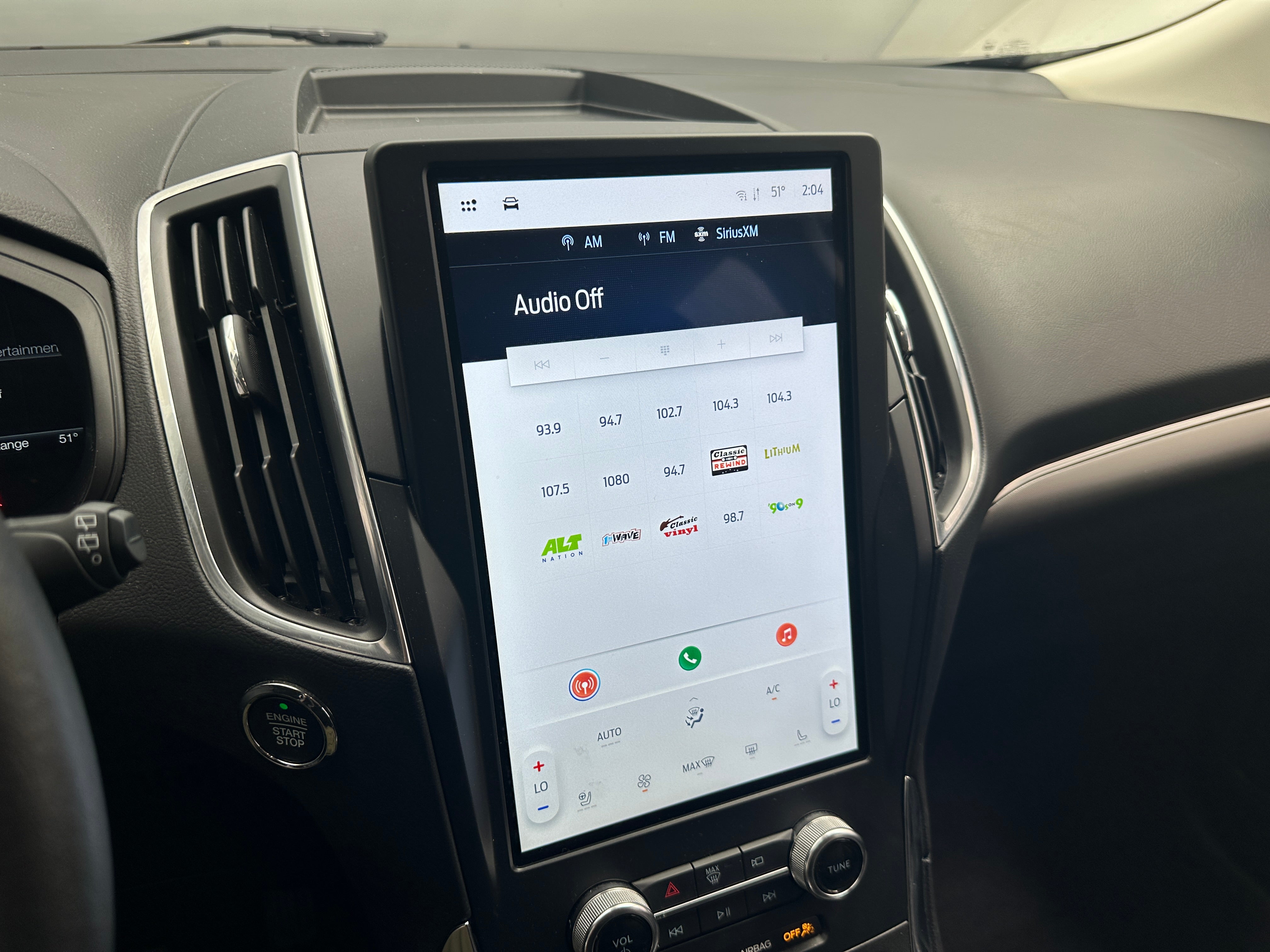 2024 Ford Edge Titanium 4
