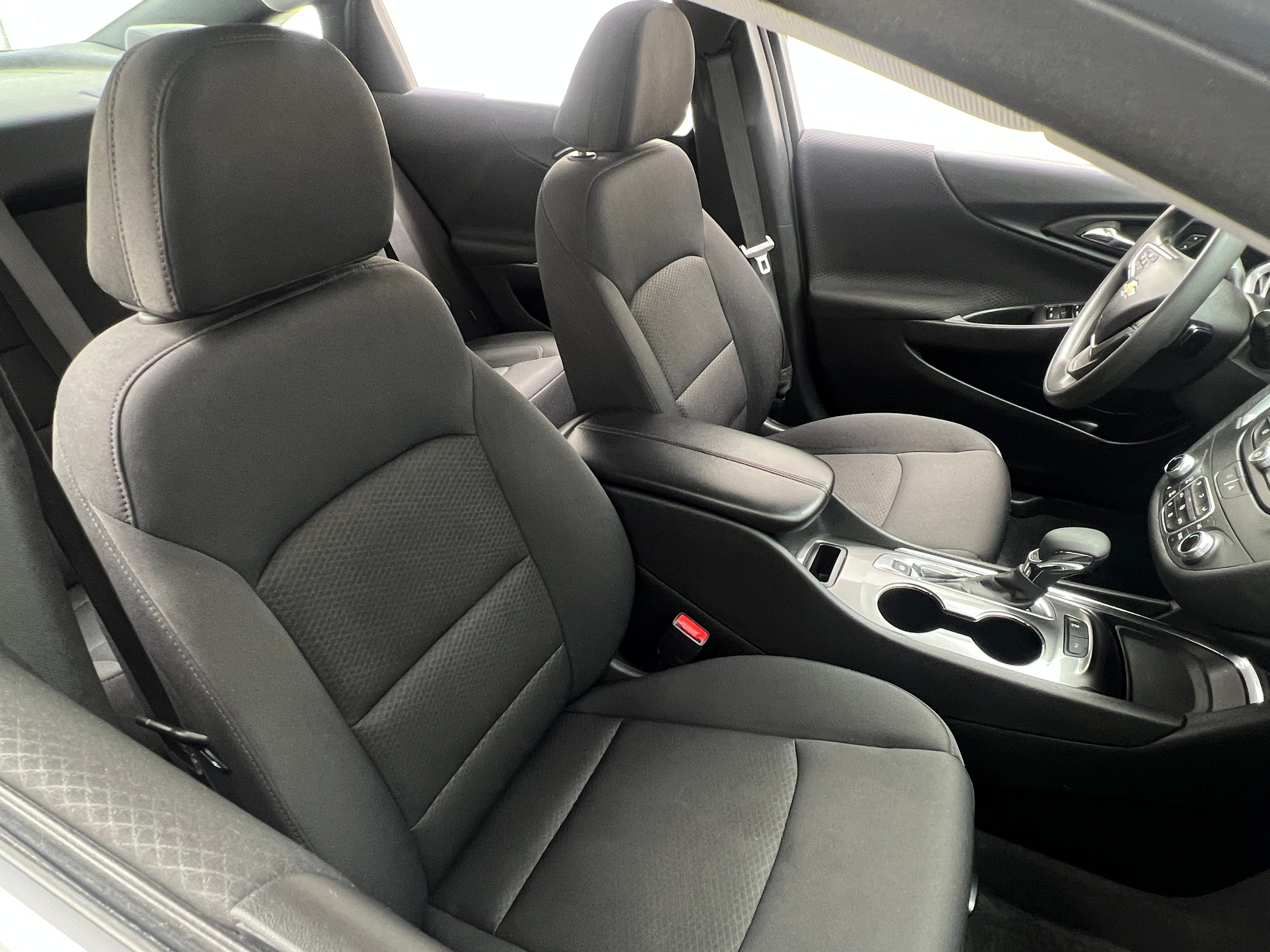 2023 Chevrolet Malibu LT 2