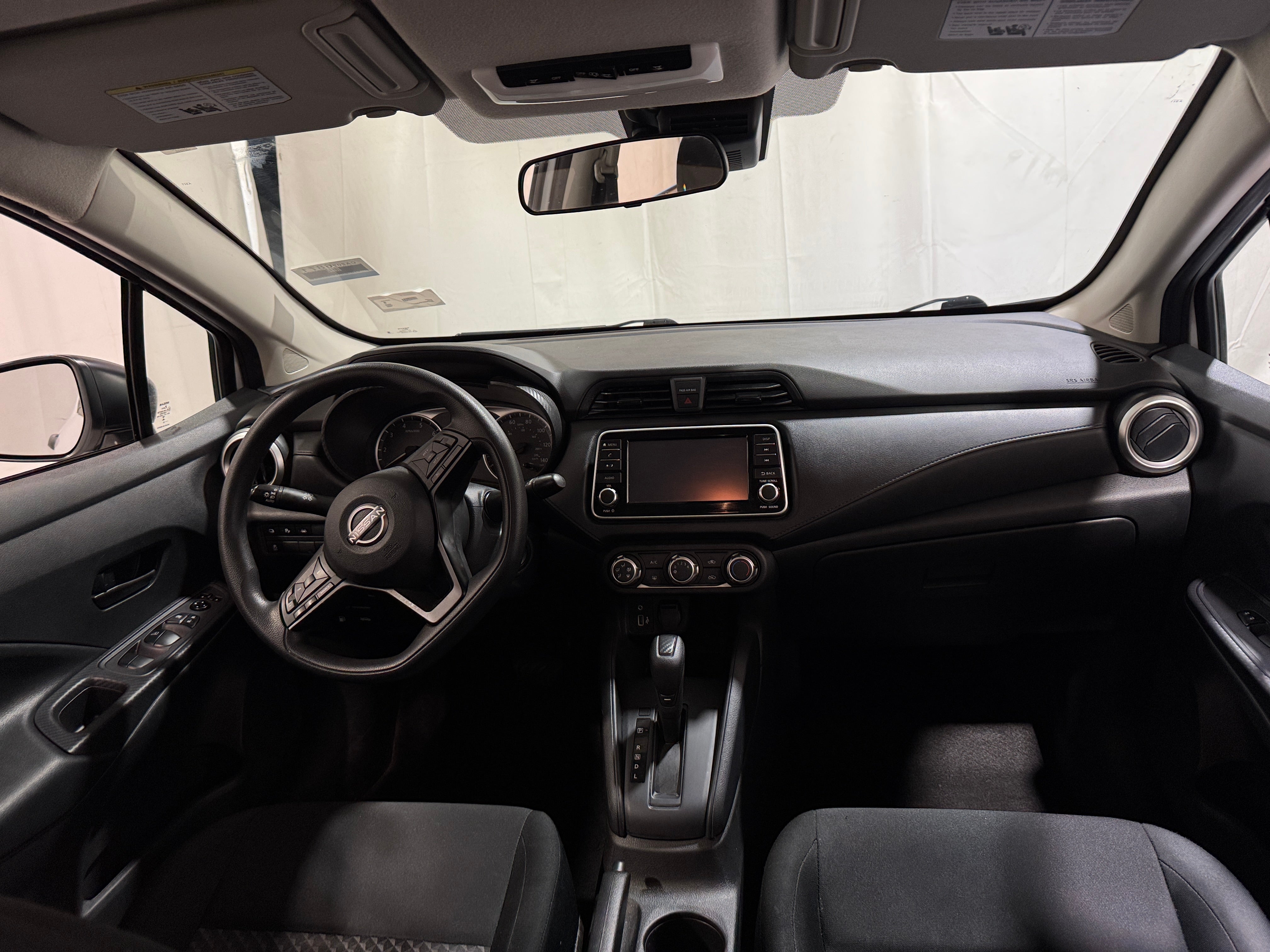 2023 Nissan Versa S 3
