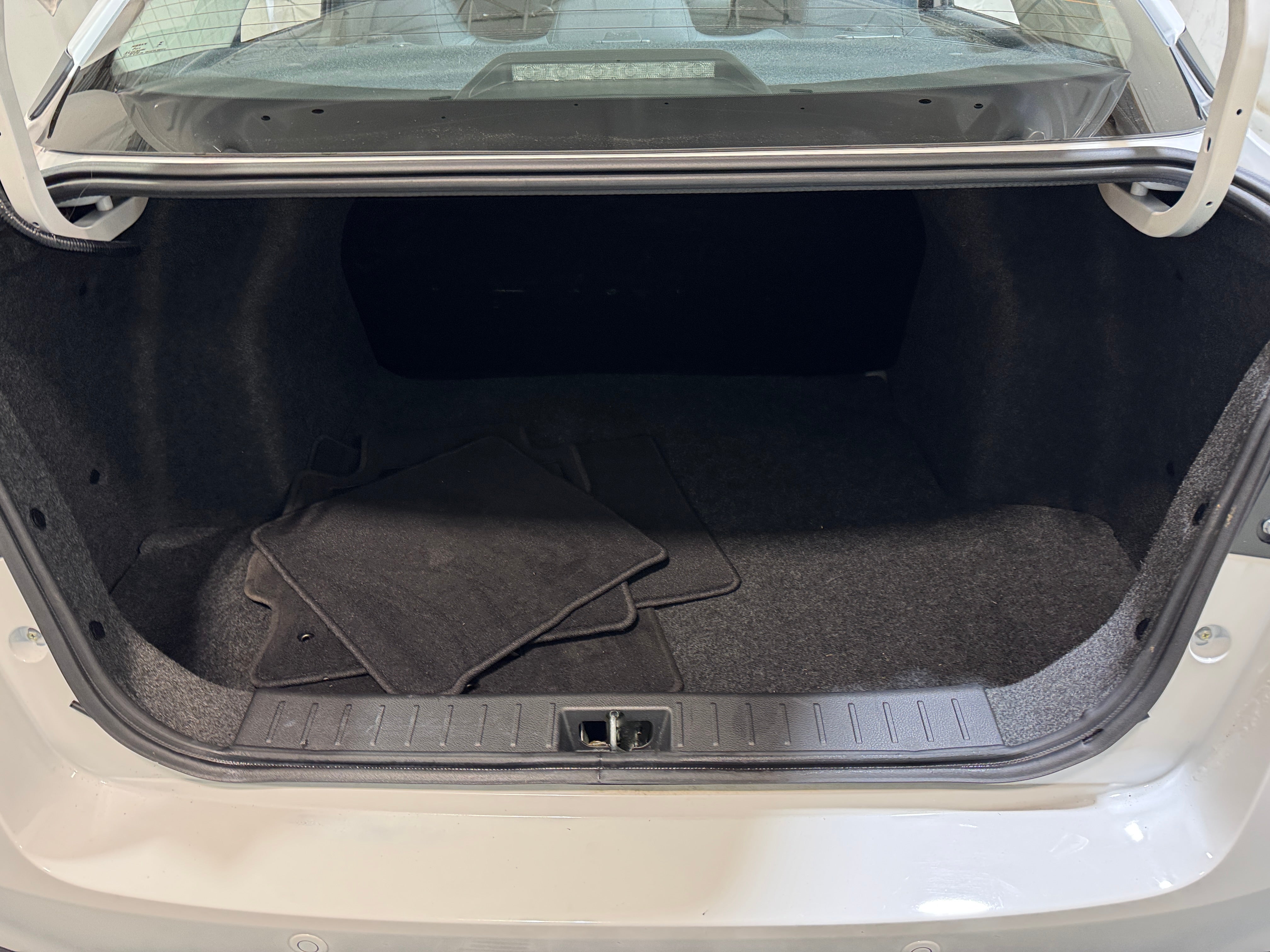 2023 Nissan Versa S 7