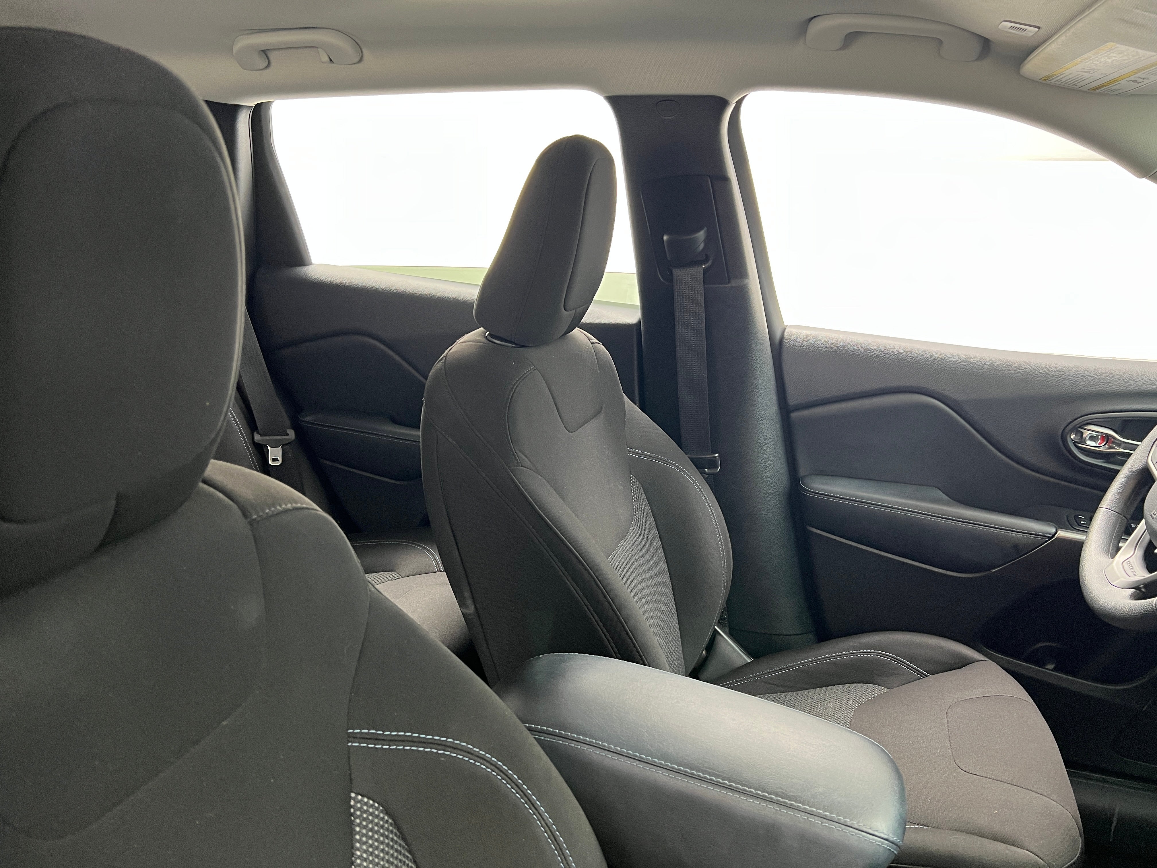 2019 Jeep Cherokee Latitude 2