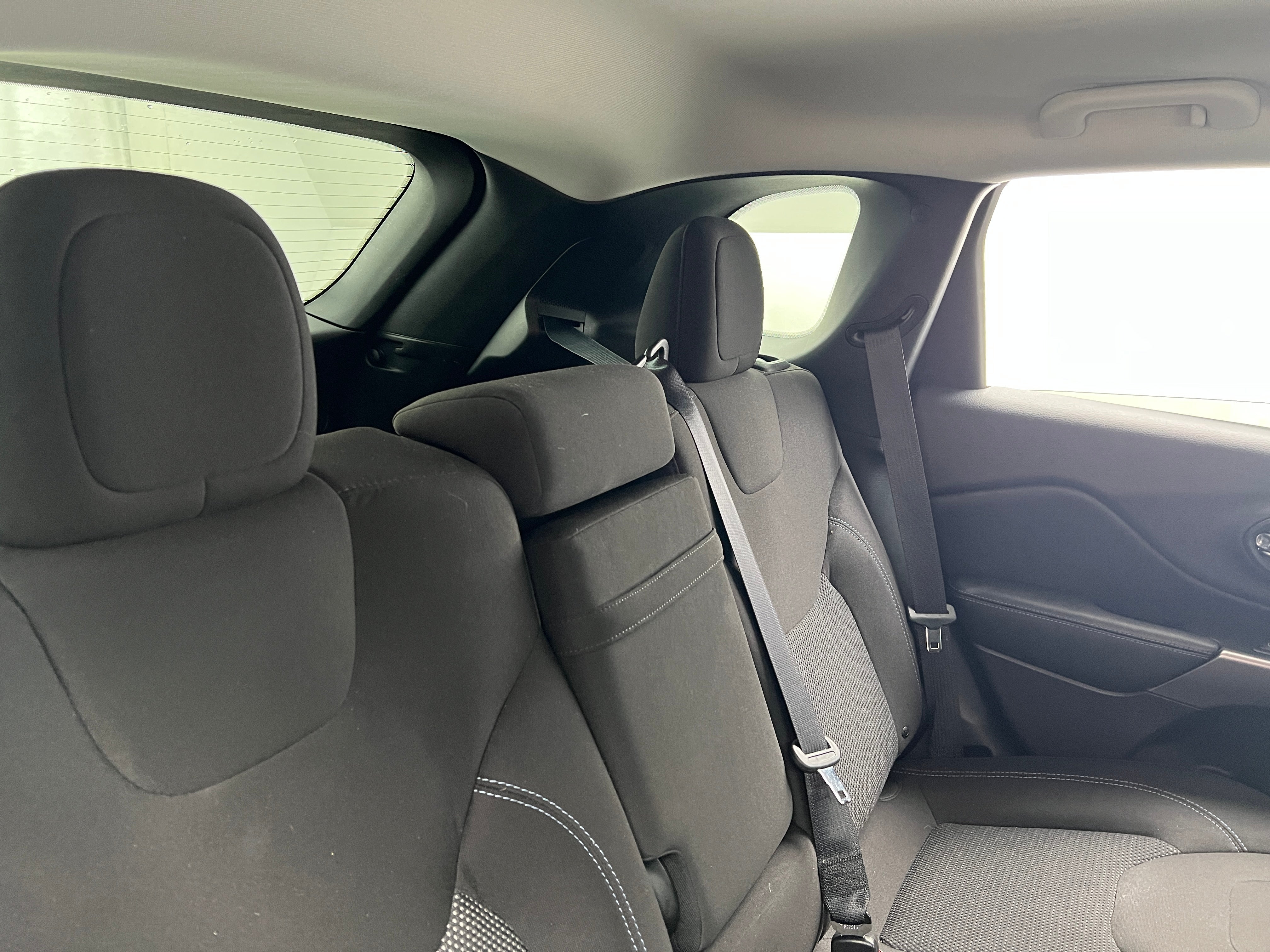 2019 Jeep Cherokee Latitude 6