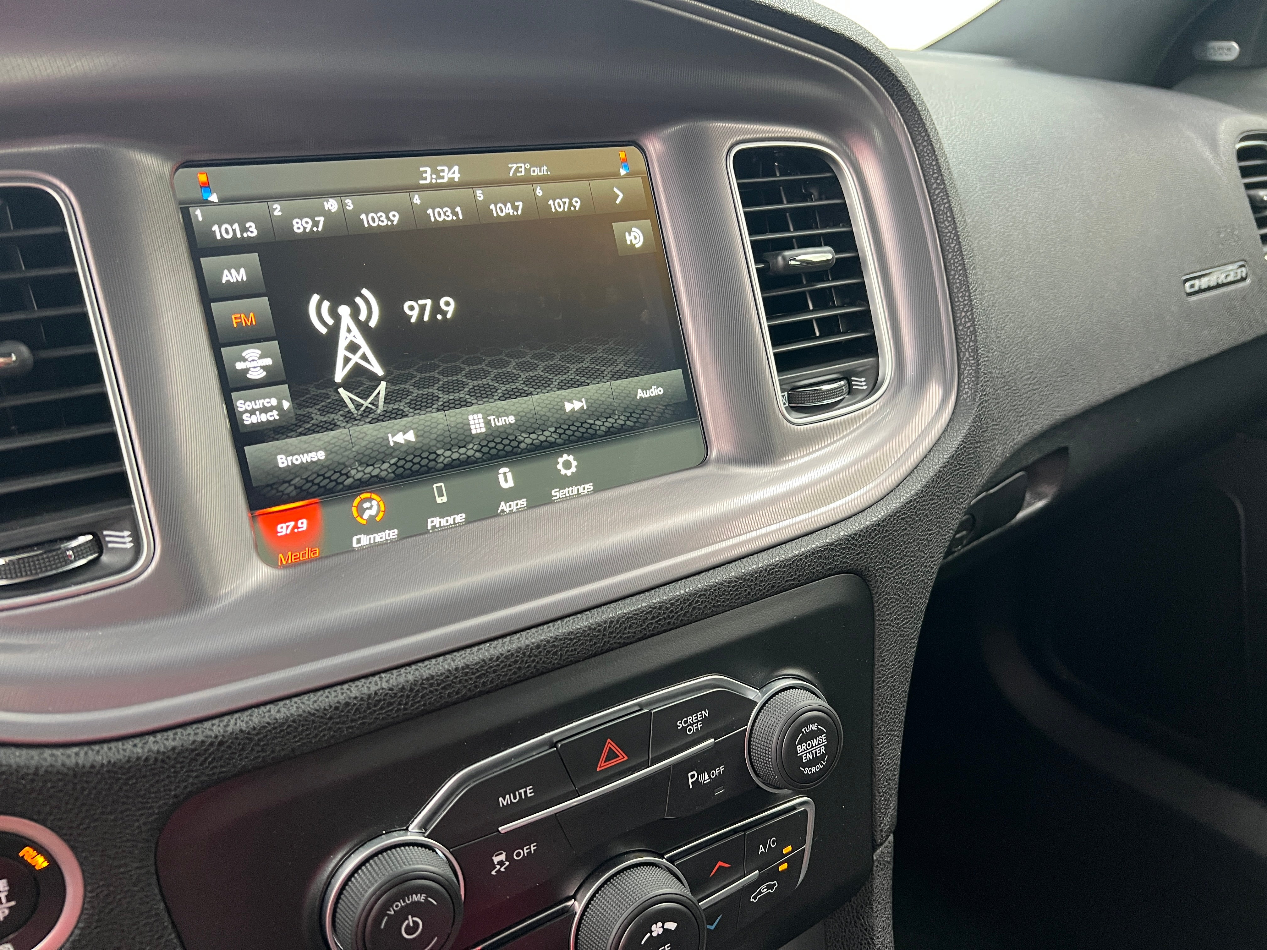 2023 Dodge Charger SXT 4