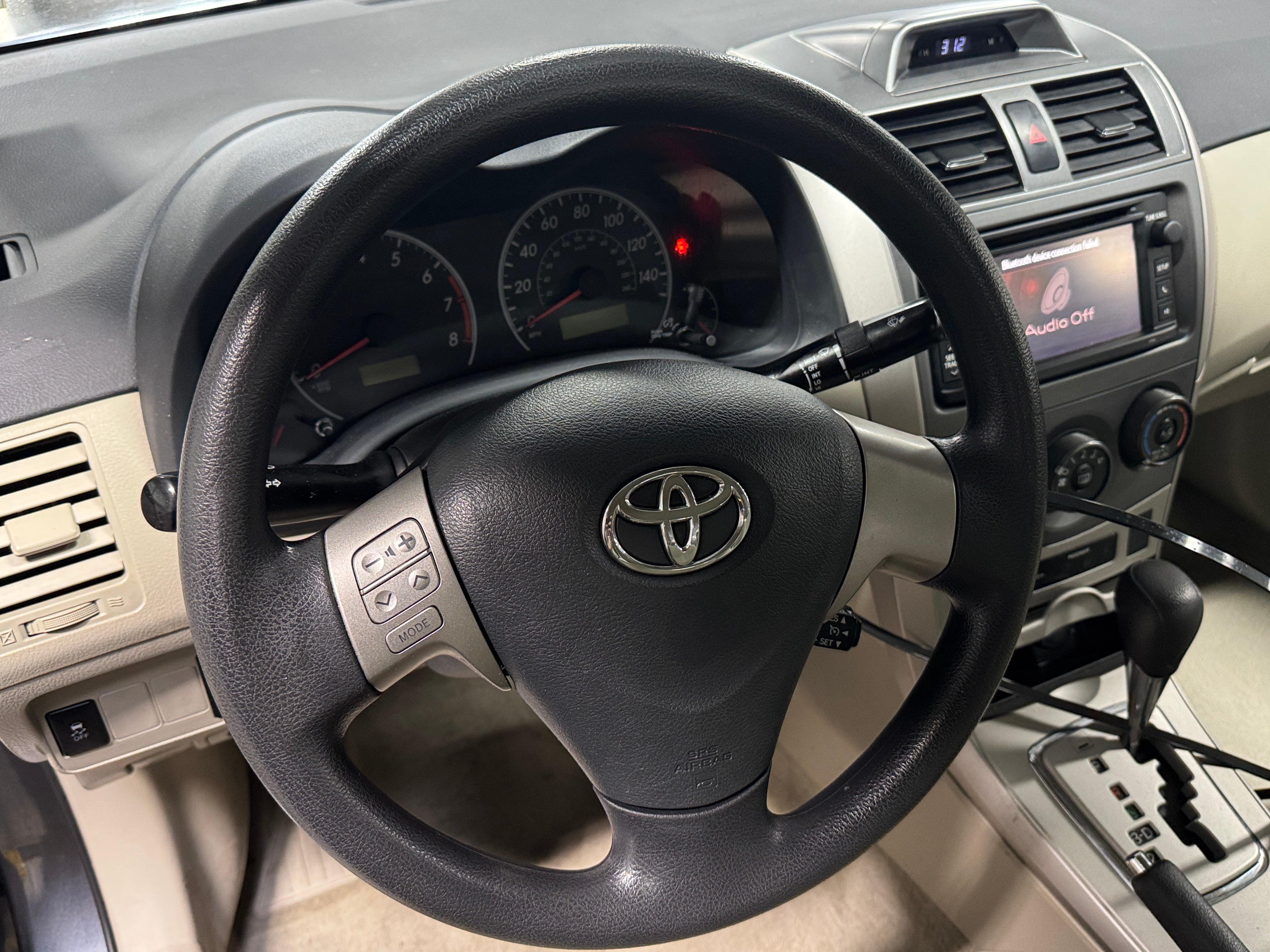 2013 Toyota Corolla LE 5