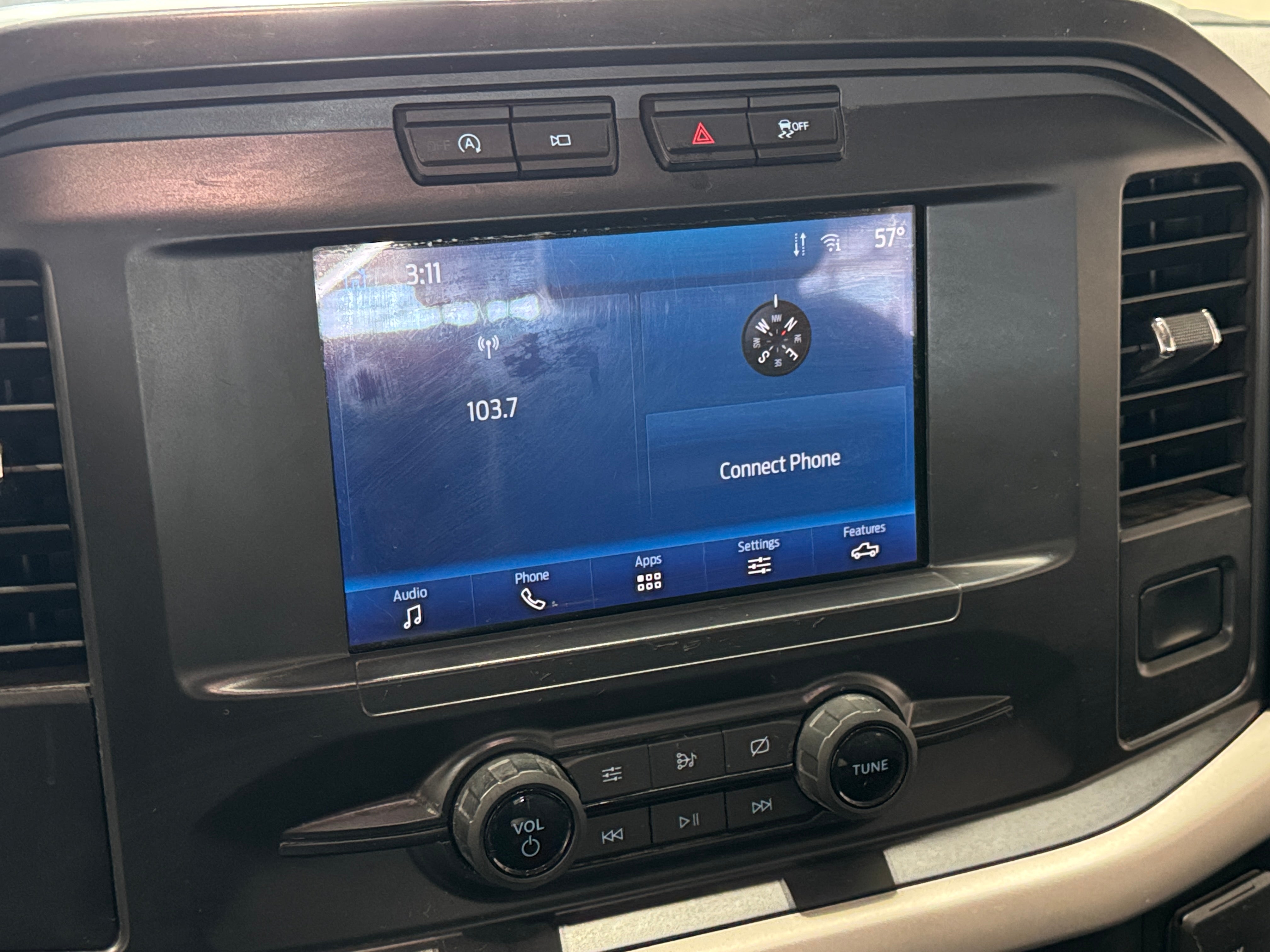 2021 Ford Econoline E-150 4