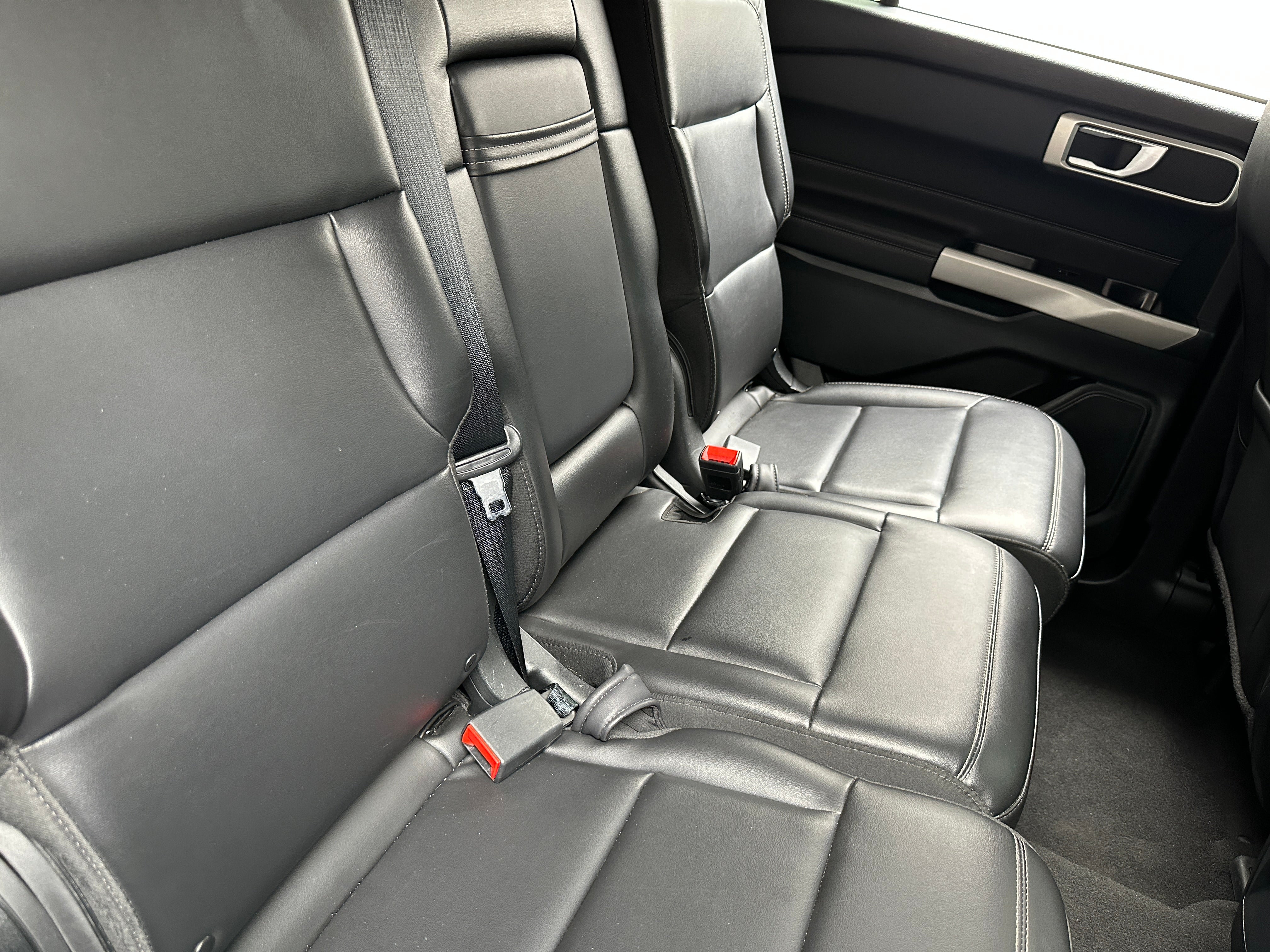 2024 Ford Explorer XLT 6