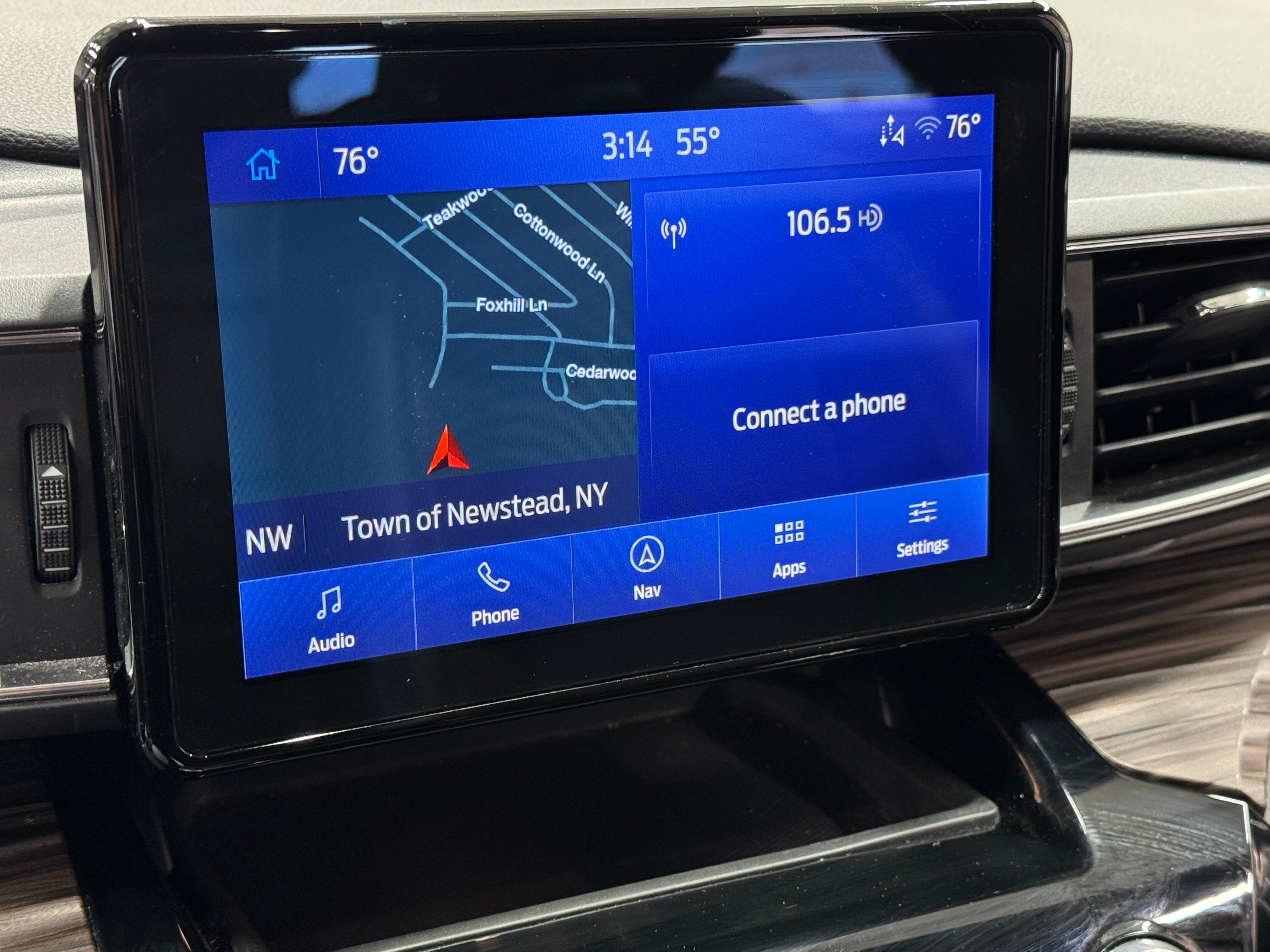 2023 Ford Explorer Limited 3
