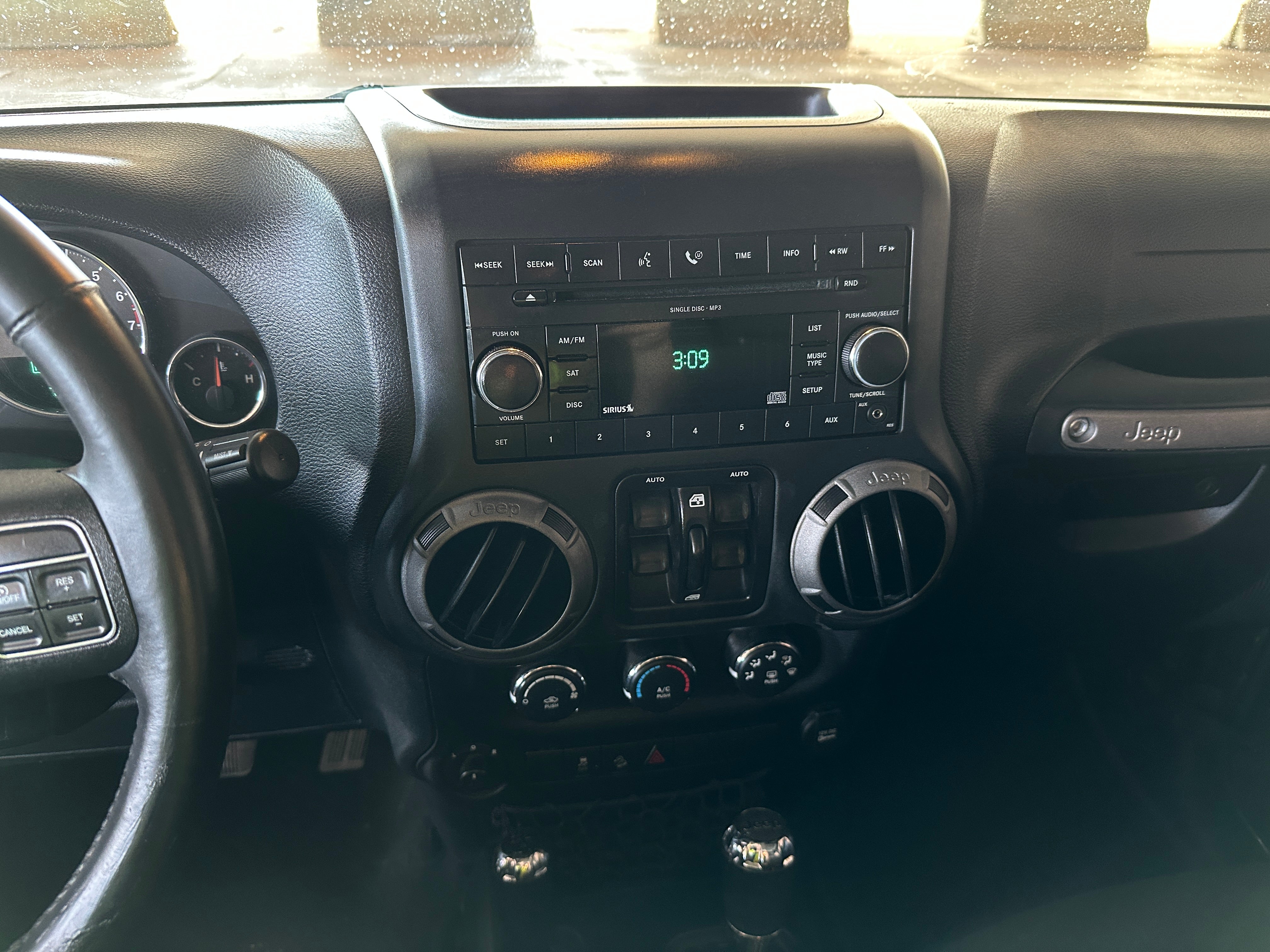 2016 Jeep Wrangler Unlimited Sport S 4