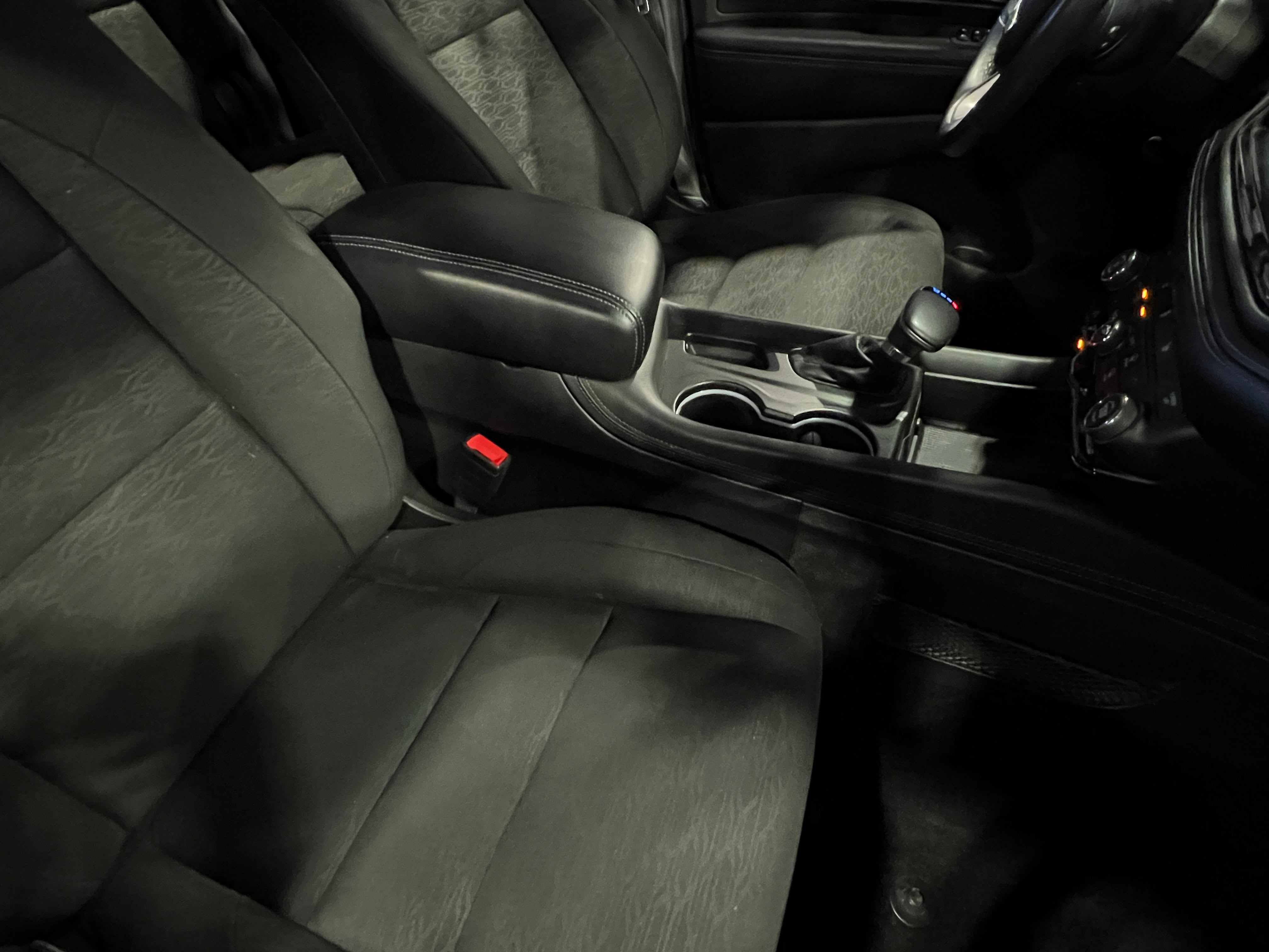 2023 Dodge Durango SXT 2