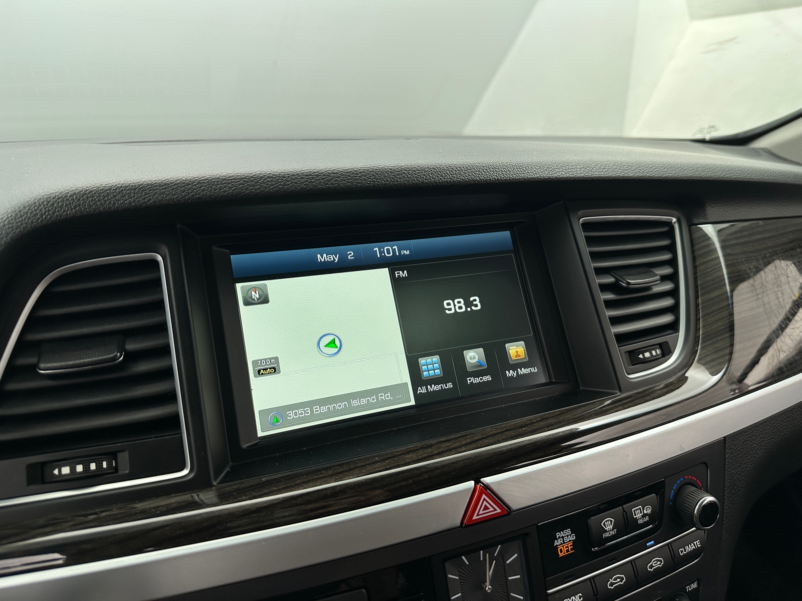 Thumbnail: 2015 Hyundai Genesis - 3