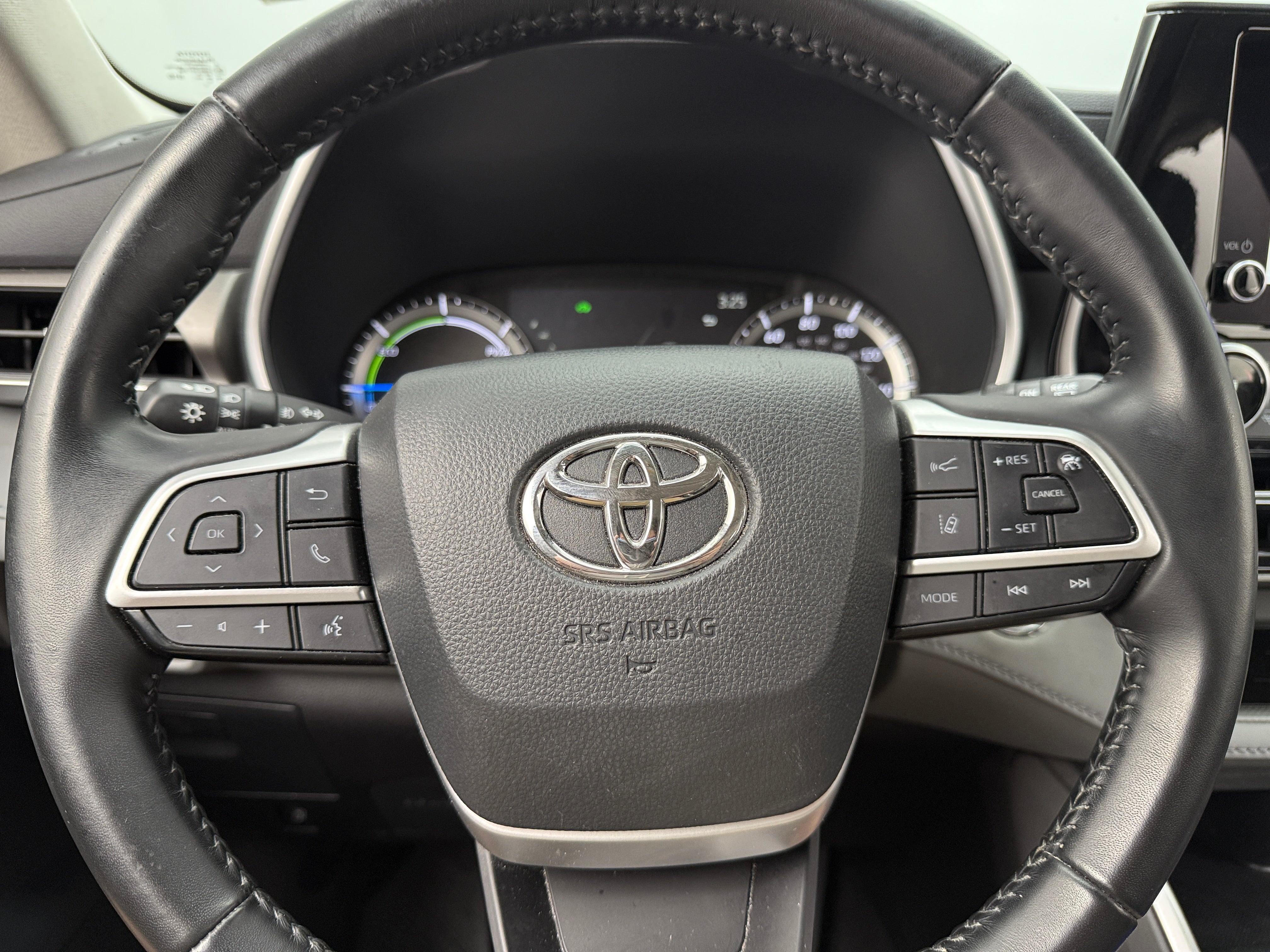 2023 Toyota Highlander XLE 4