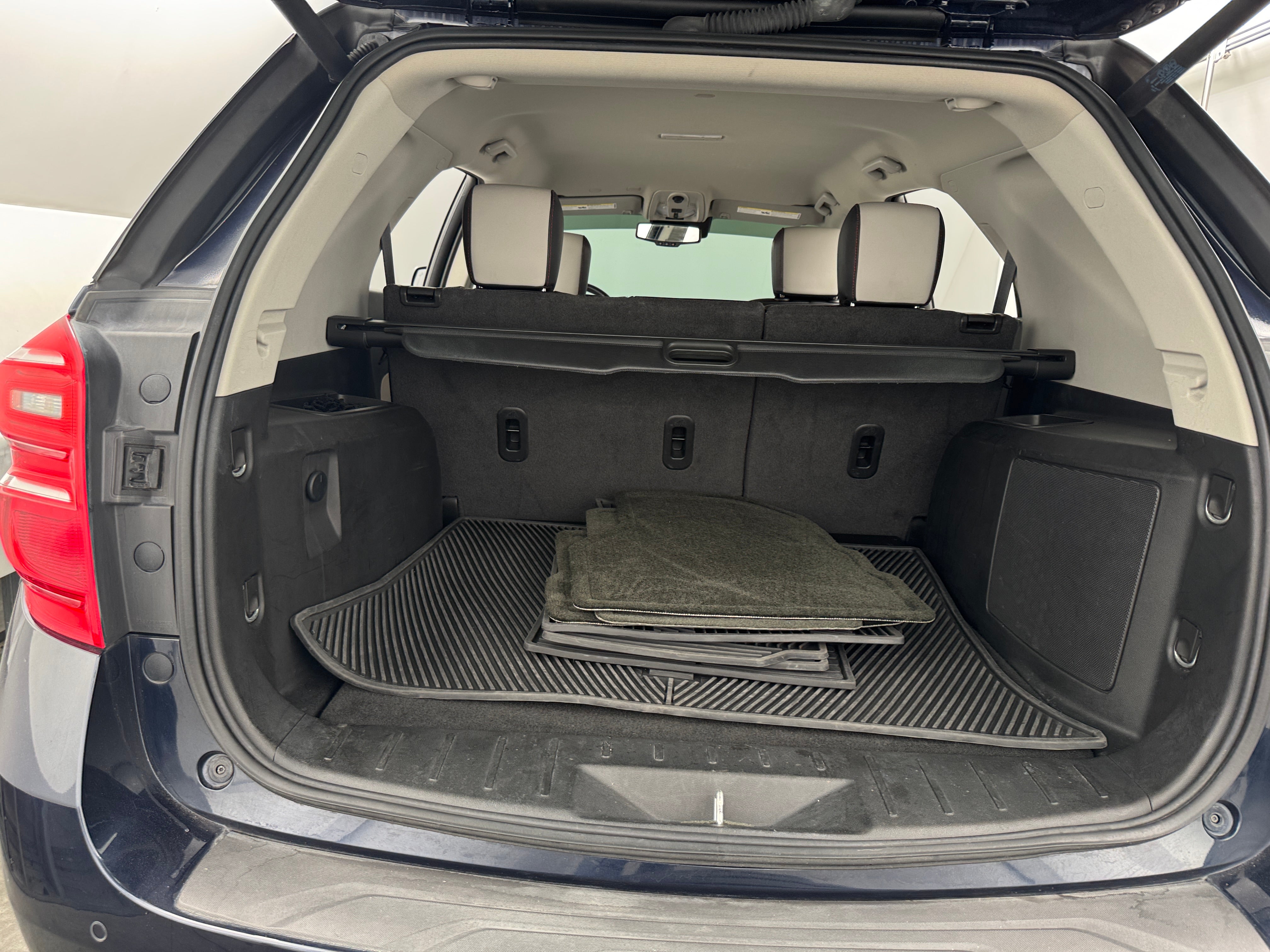 2017 Chevrolet Equinox Premier 6