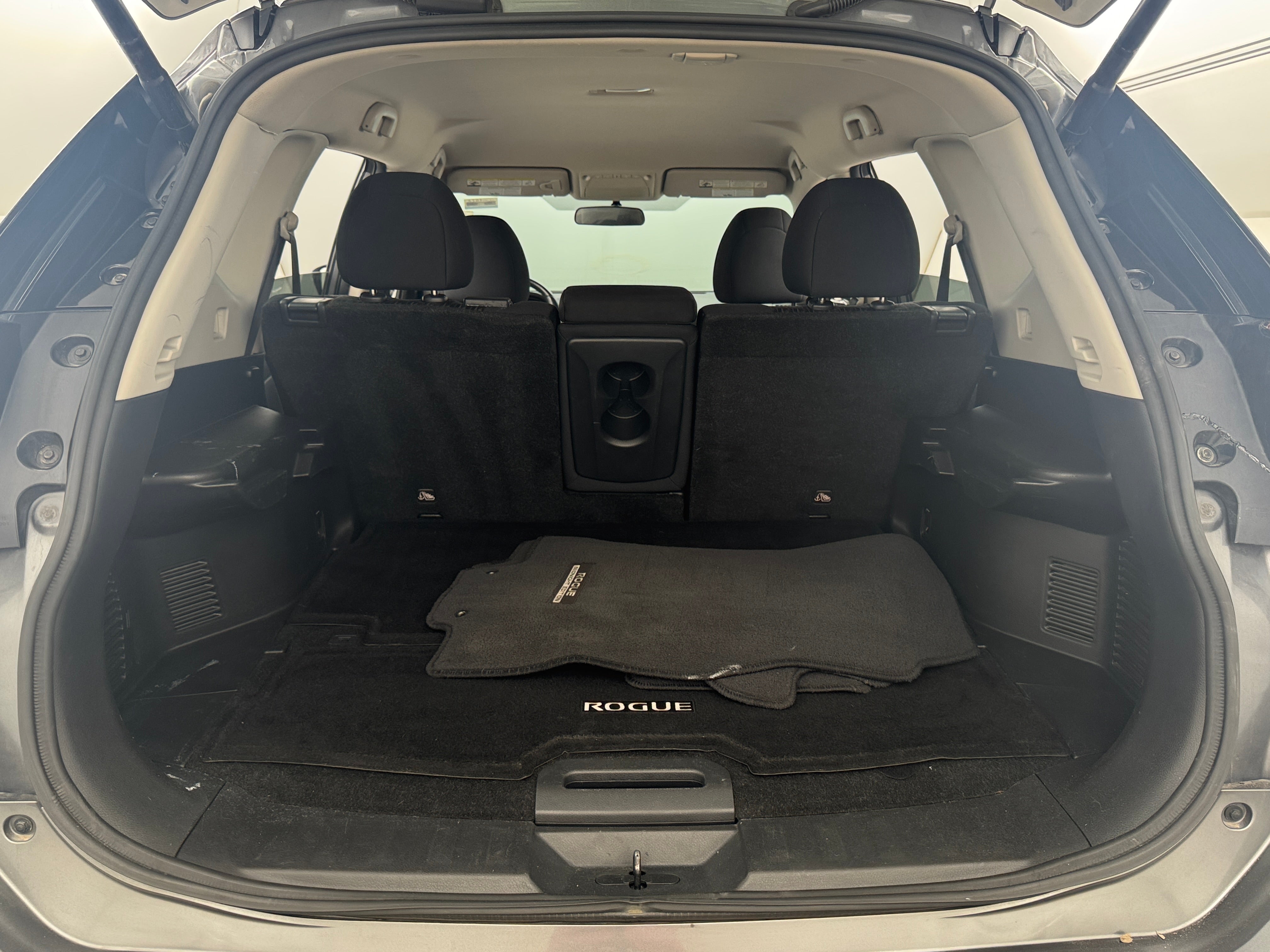 2018 Nissan Rogue SV 7