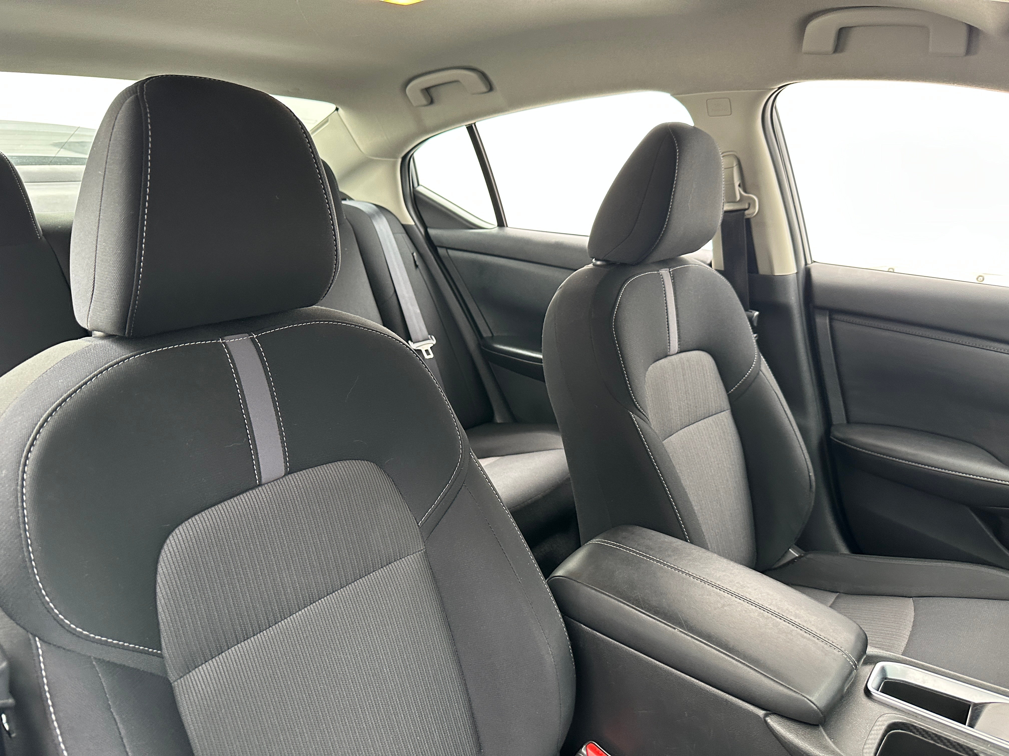 2022 Nissan Sentra SV 2