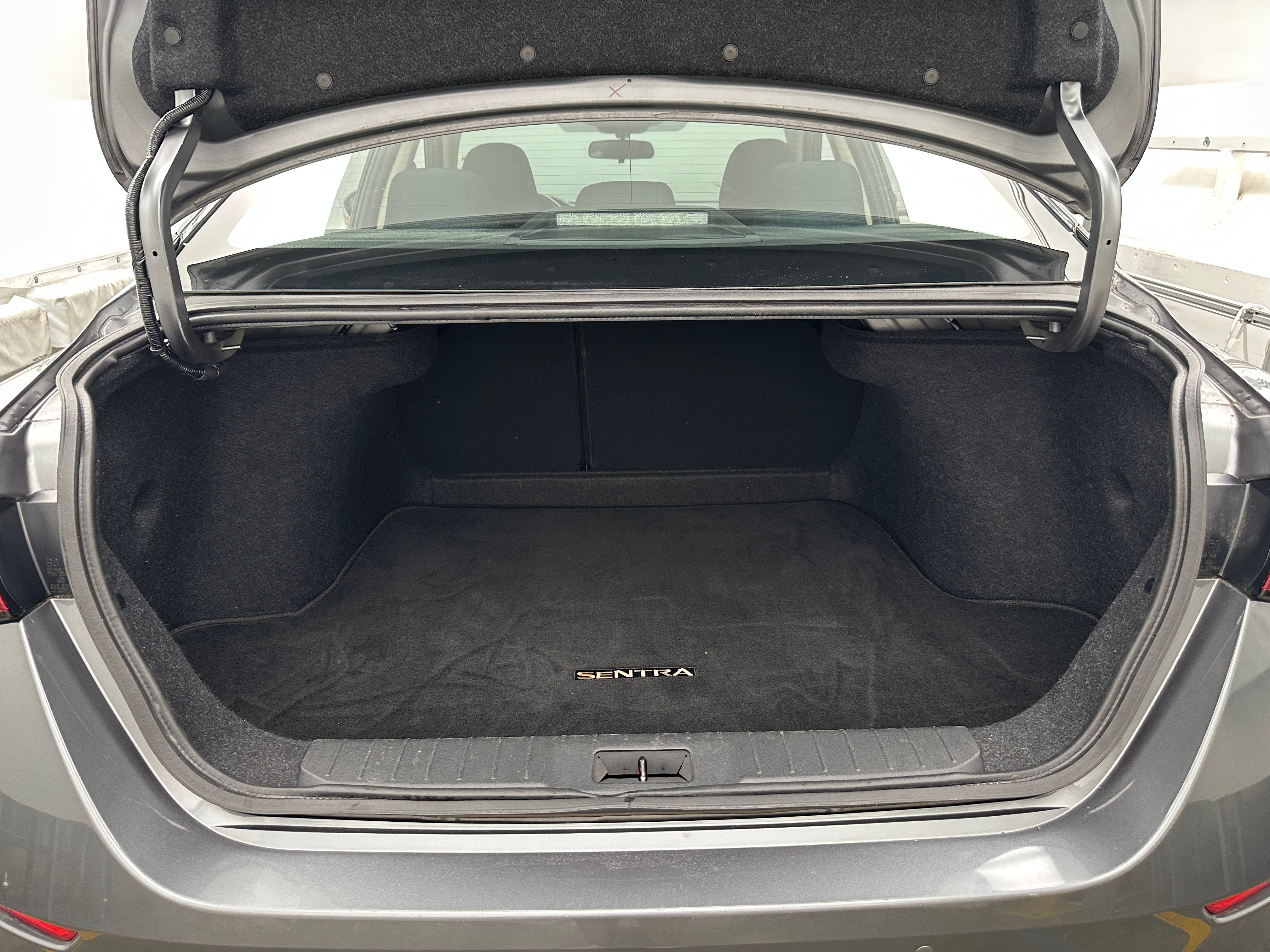 2022 Nissan Sentra SV 7