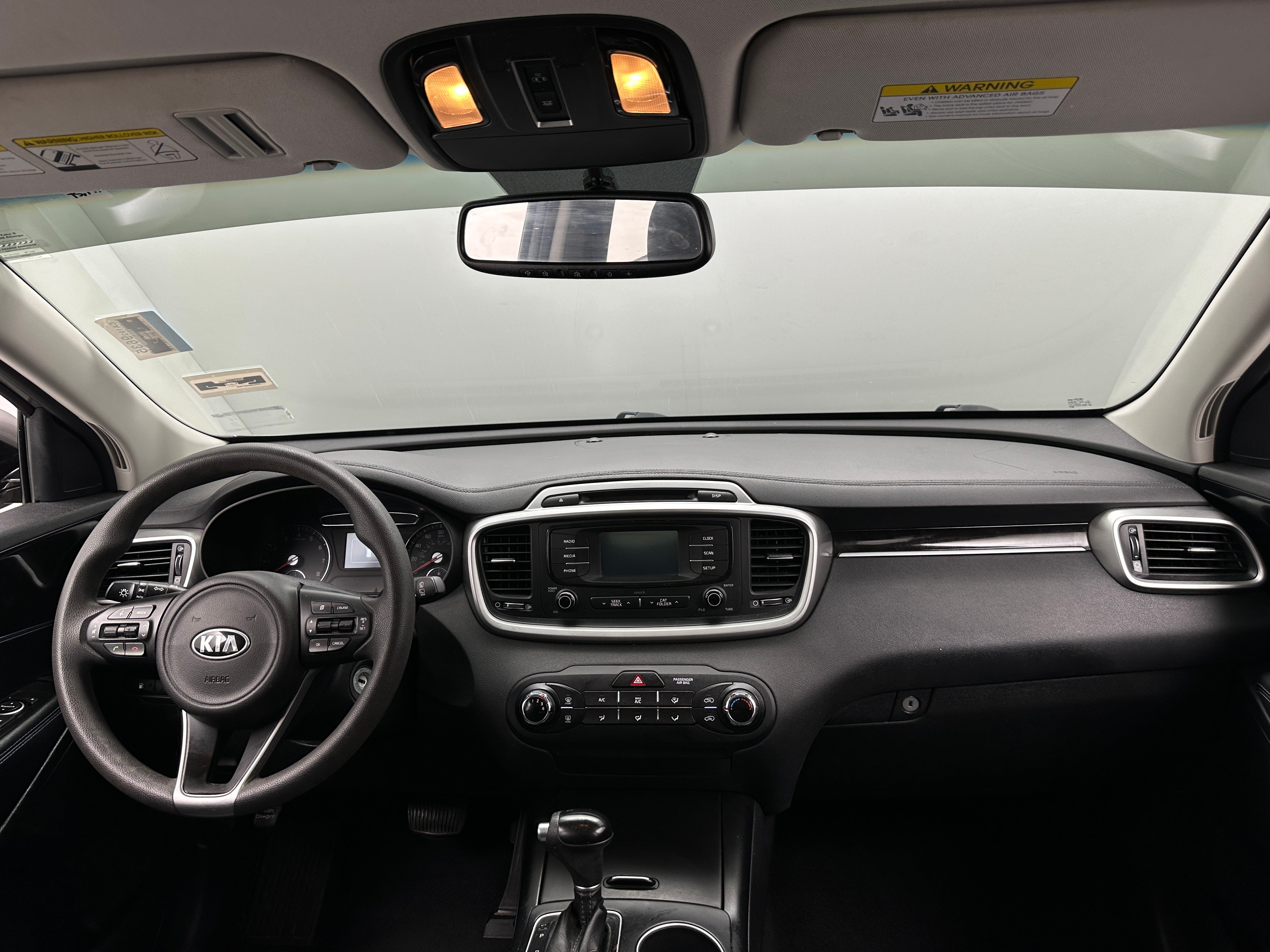 2017 Kia Sorento LX 3