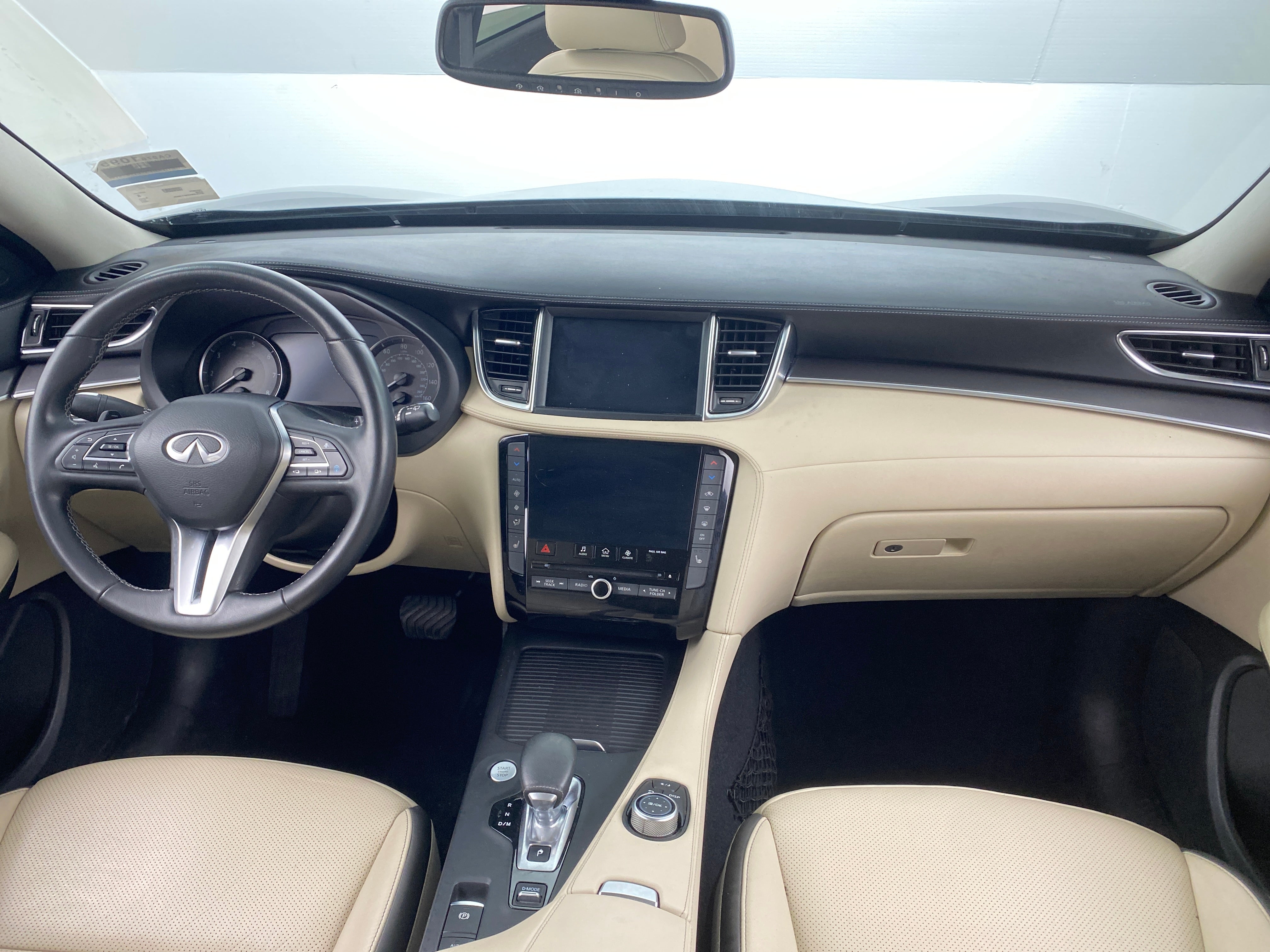 2022 INFINITI QX50 Luxe 2
