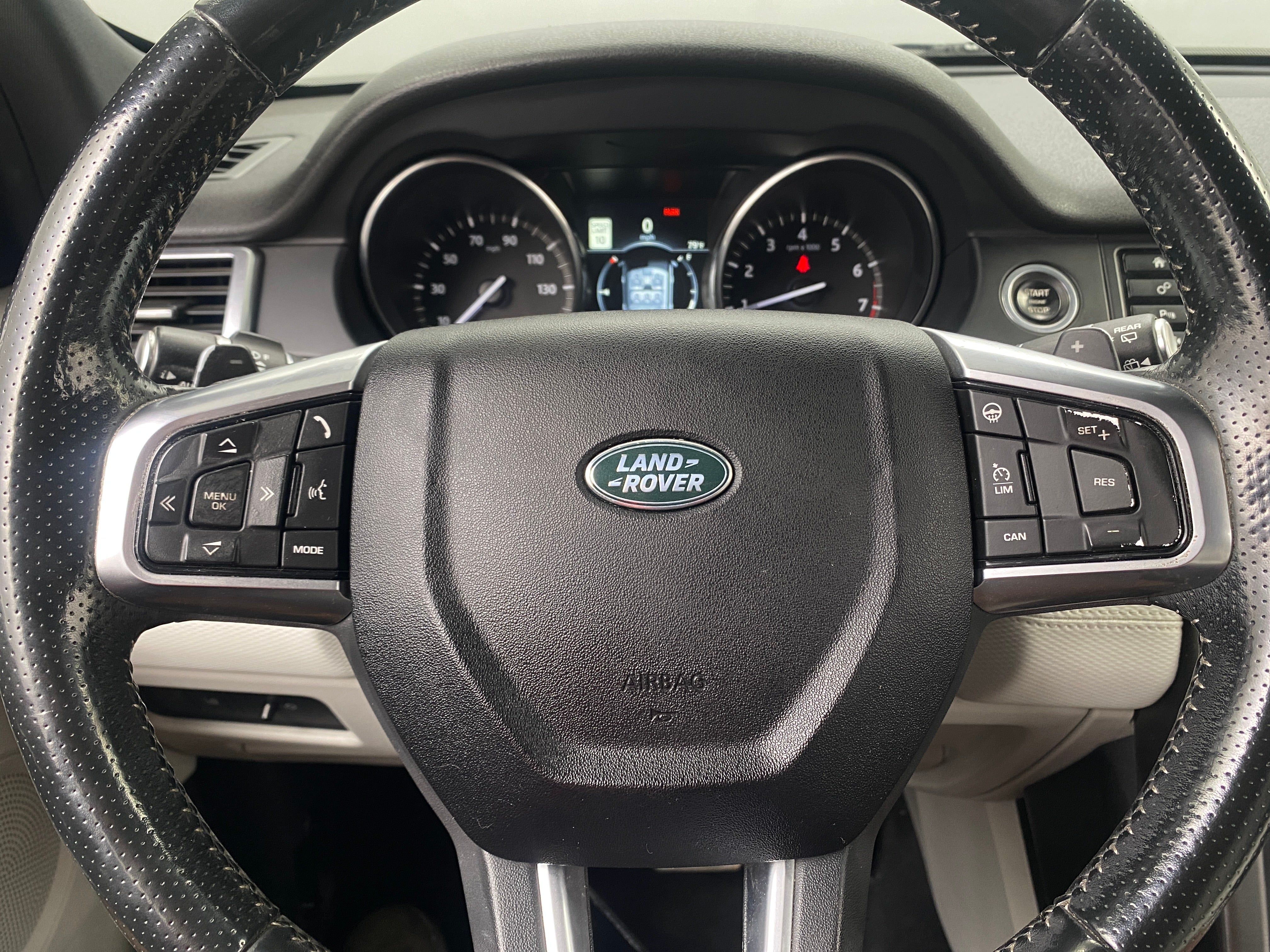 2017 Land Rover Discovery Sport HSE 4