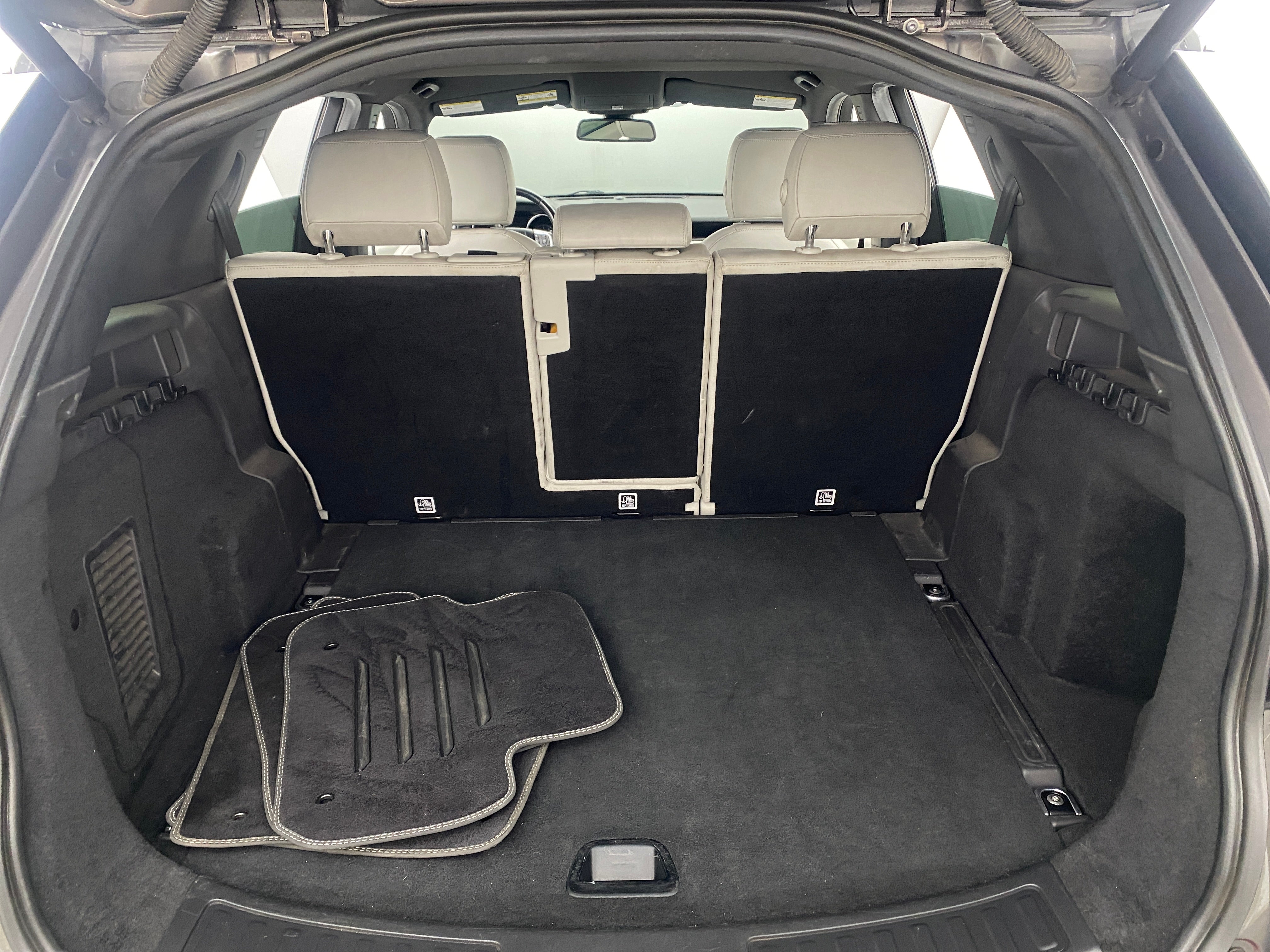 2017 Land Rover Discovery Sport HSE 6