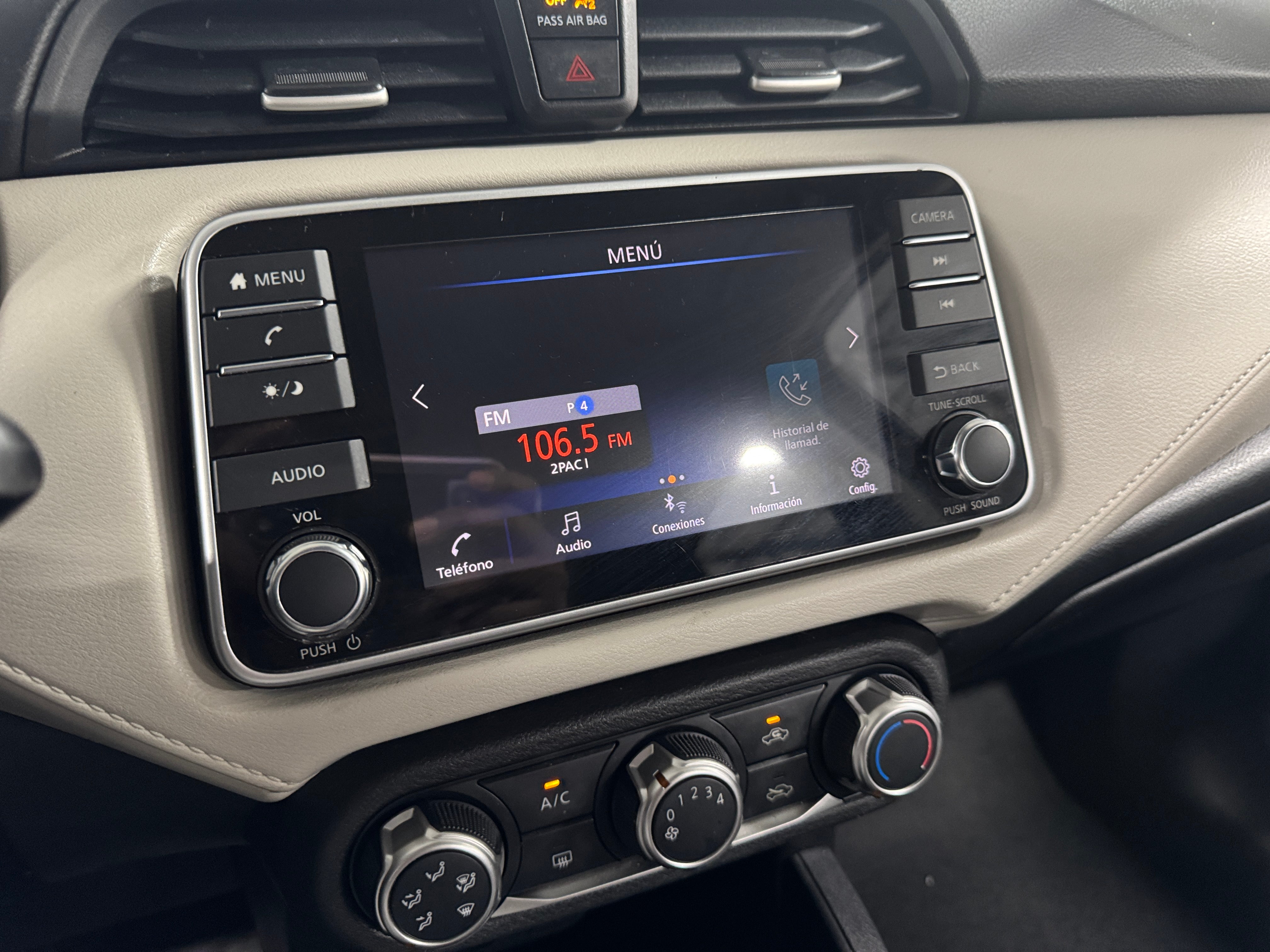 2021 Nissan Versa SV 4