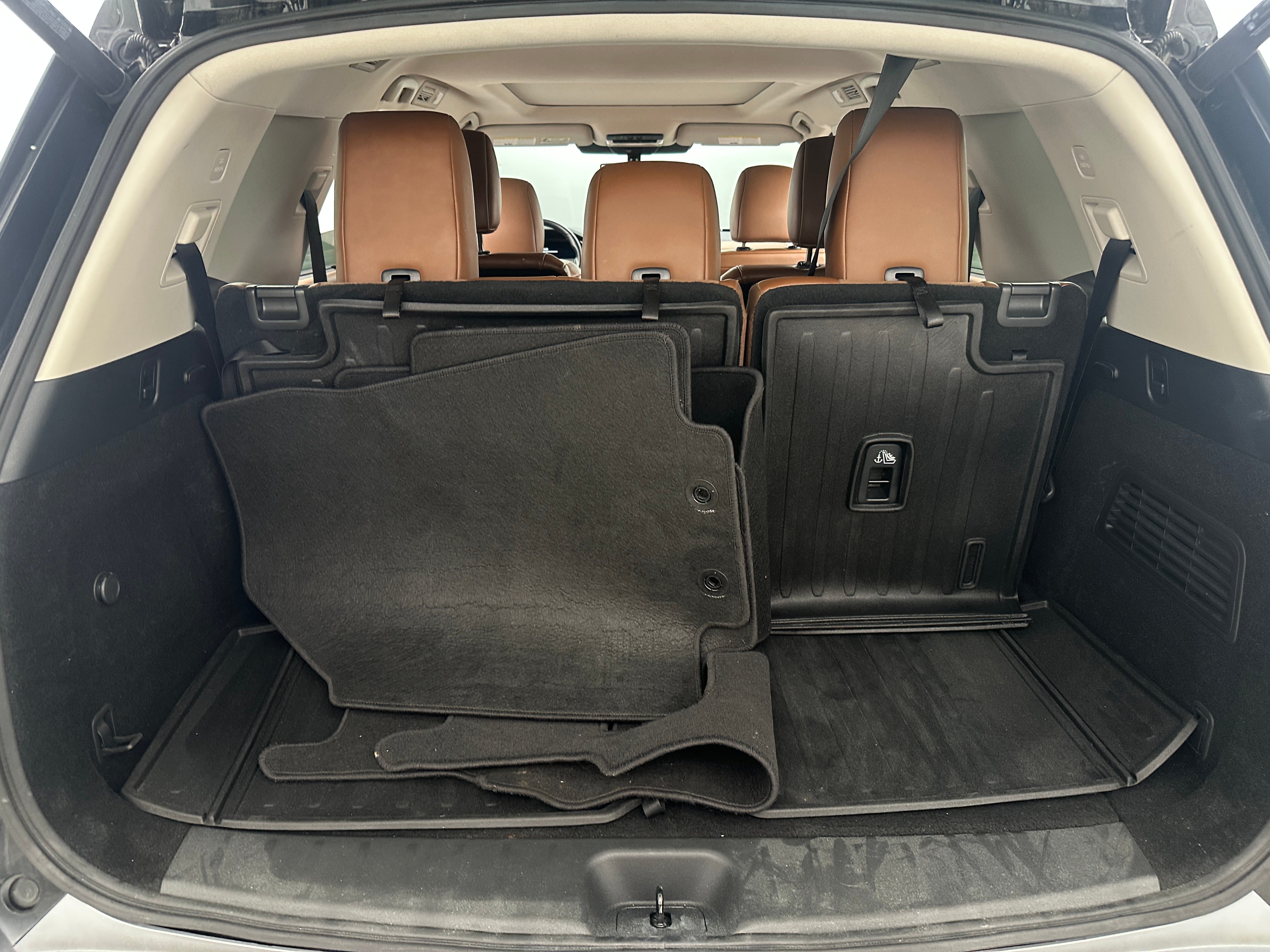 2023 Nissan Pathfinder Platinum 6