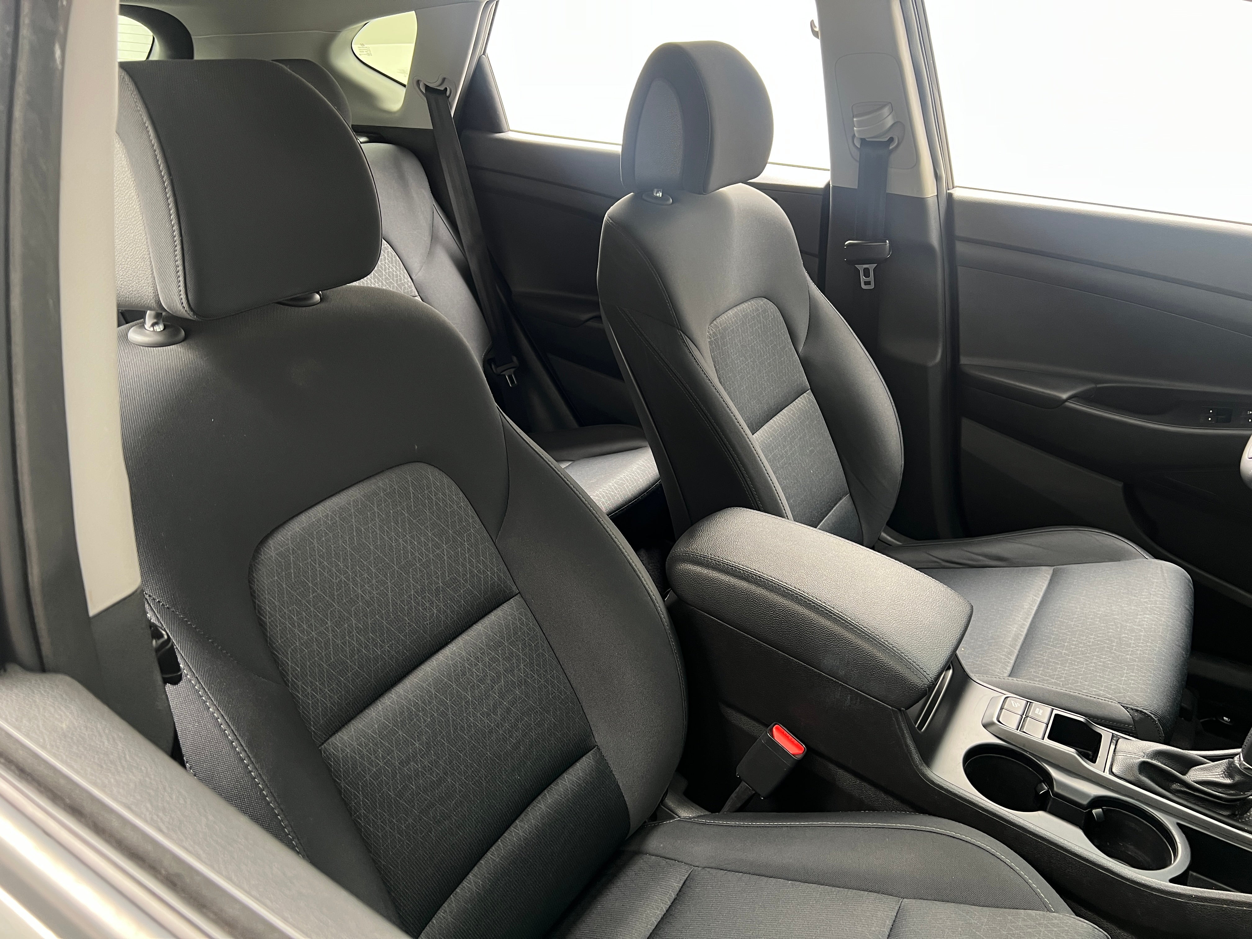 2018 Hyundai Tucson Sport 2