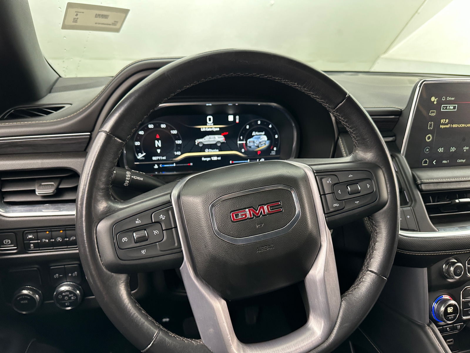 Thumbnail: 2022 GMC Yukon - 4