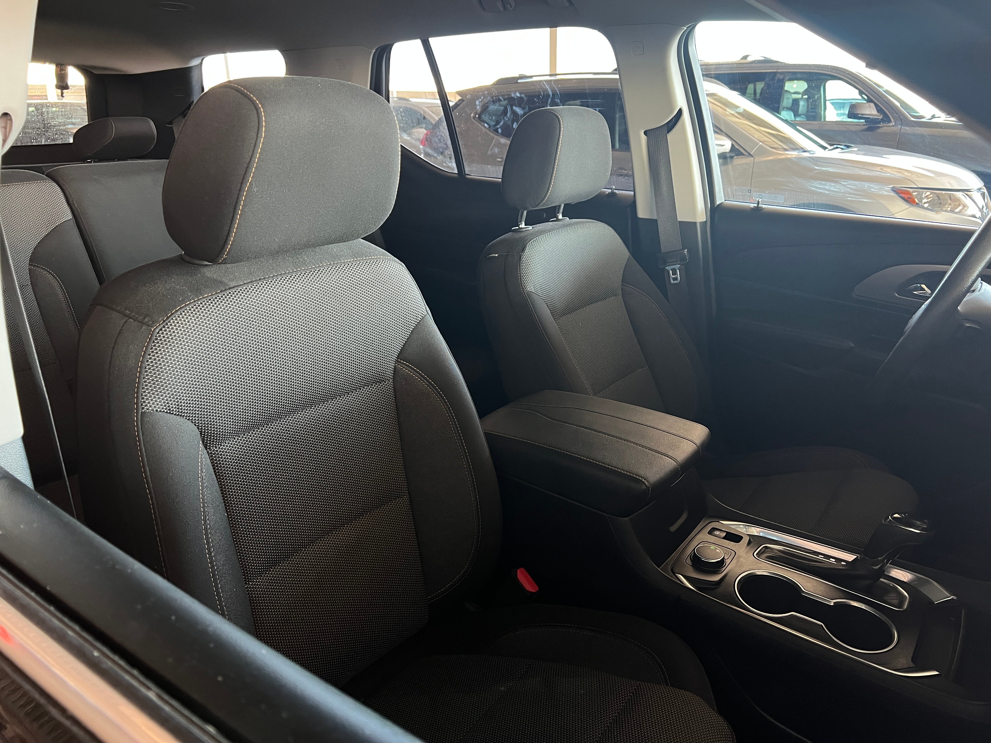 2019 Chevrolet Traverse LS 2