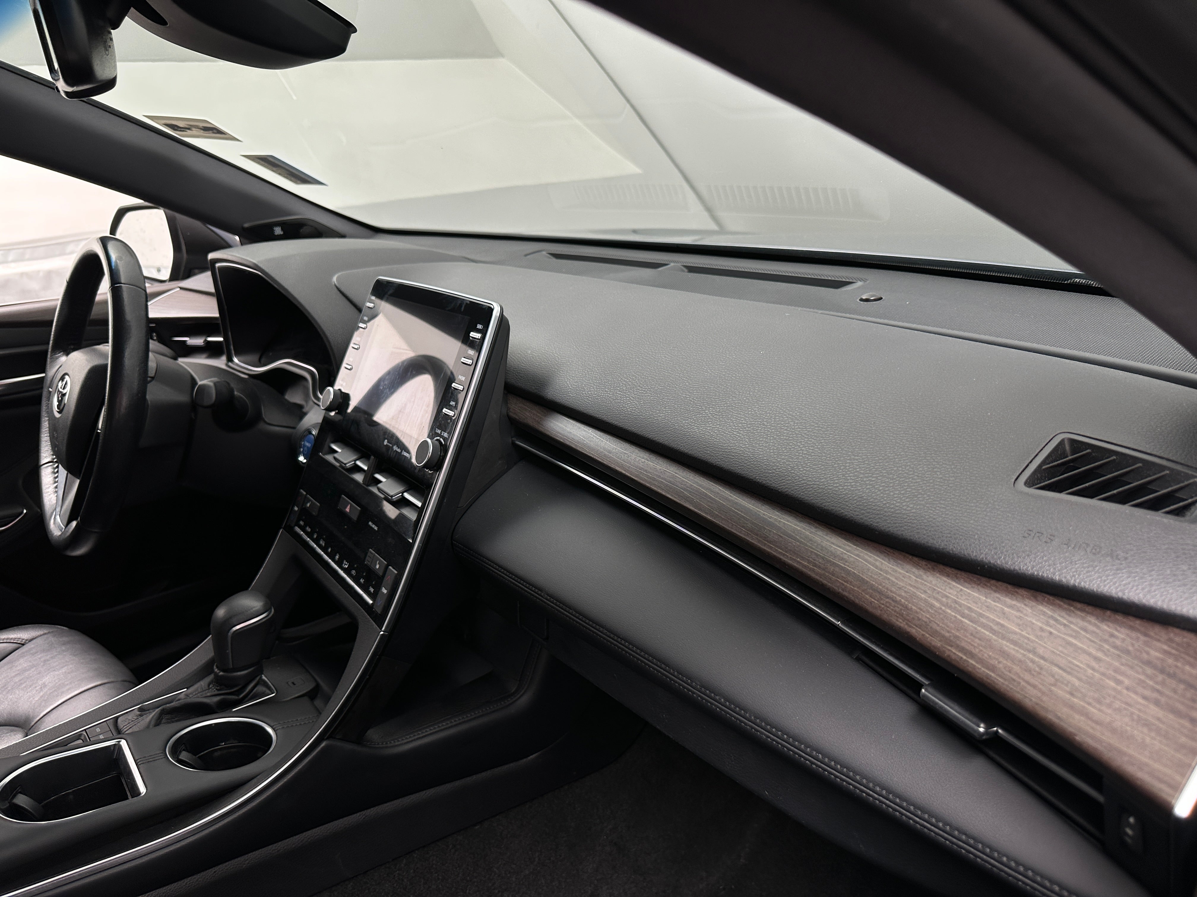 2019 Toyota Avalon XLE 2