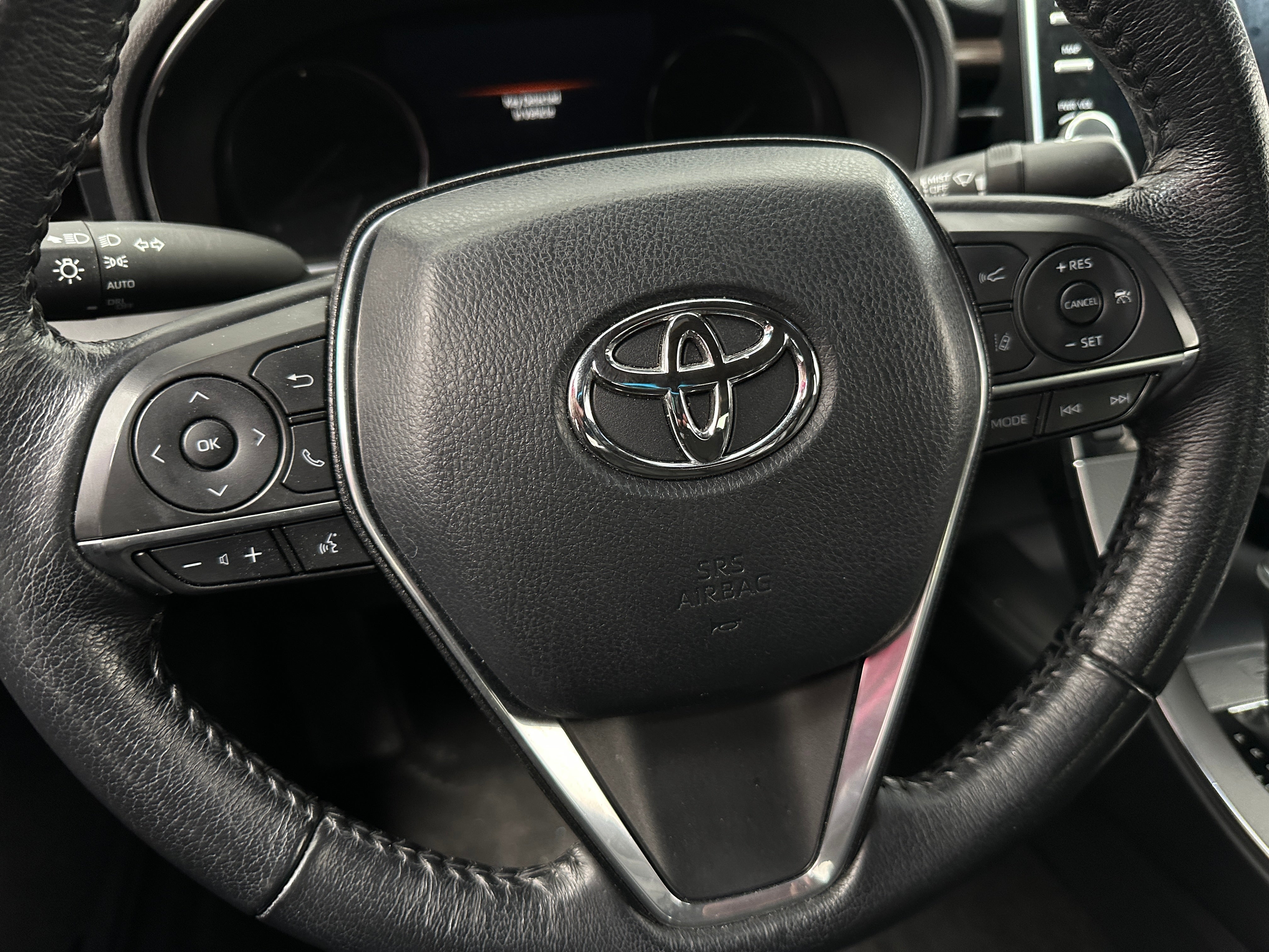 2019 Toyota Avalon XLE 4