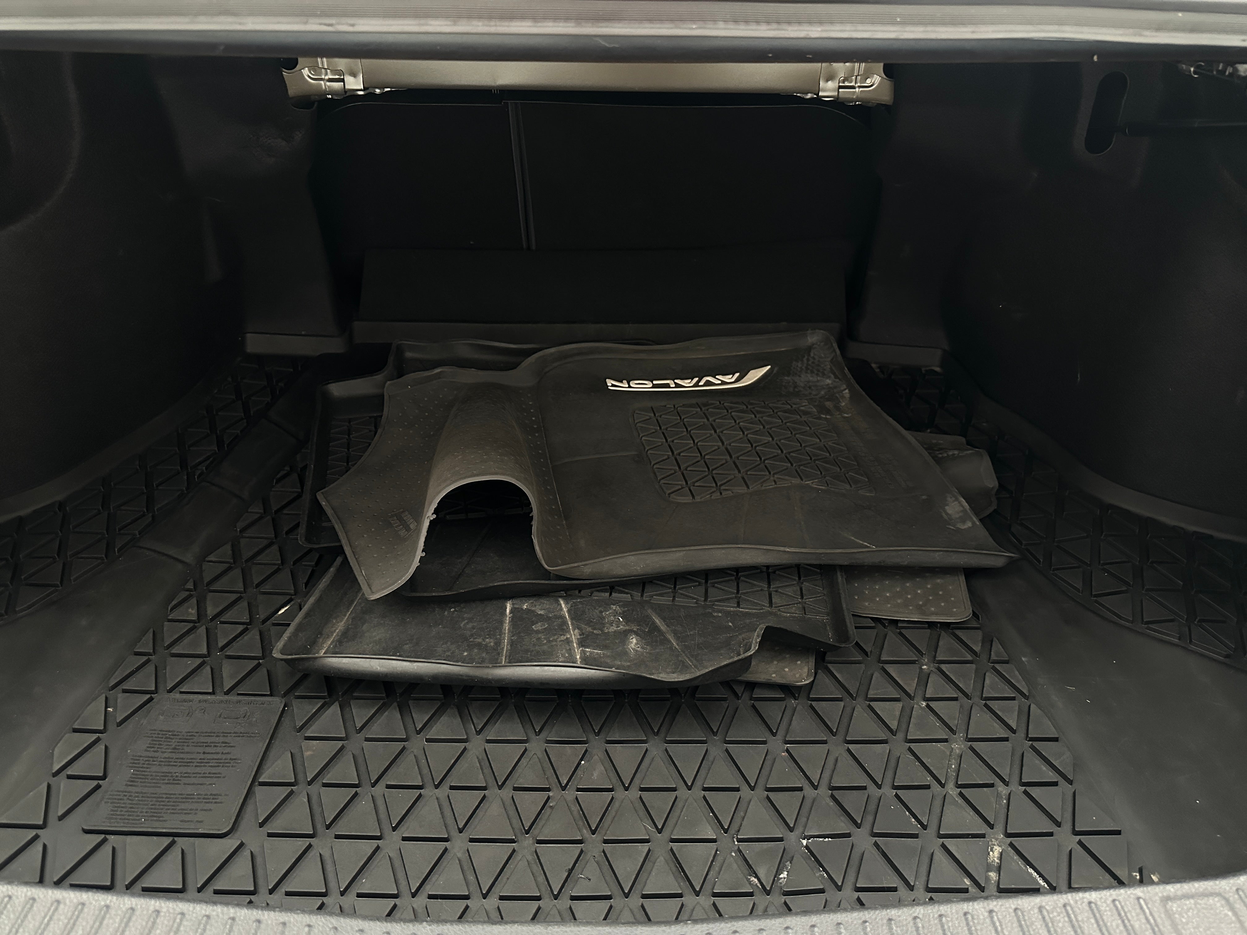2019 Toyota Avalon XLE 6