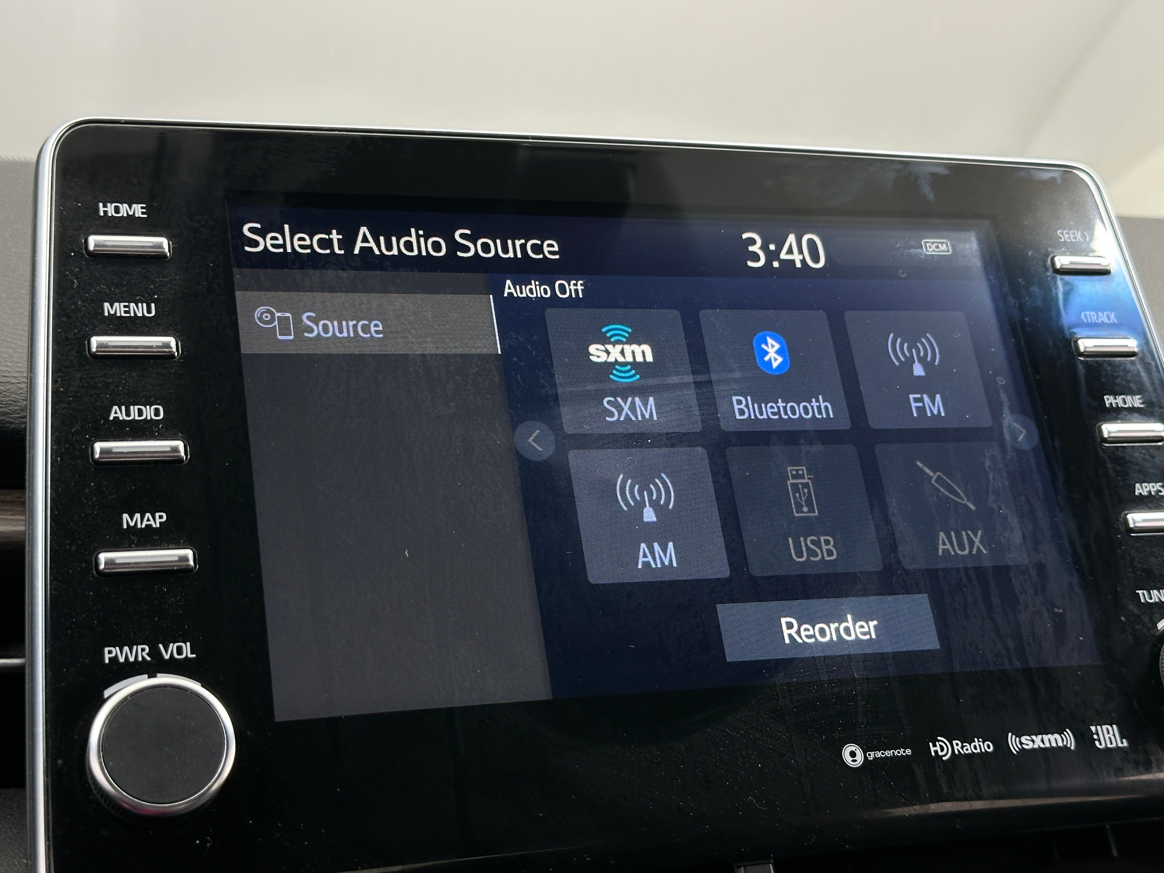 2019 Toyota Avalon XLE 3