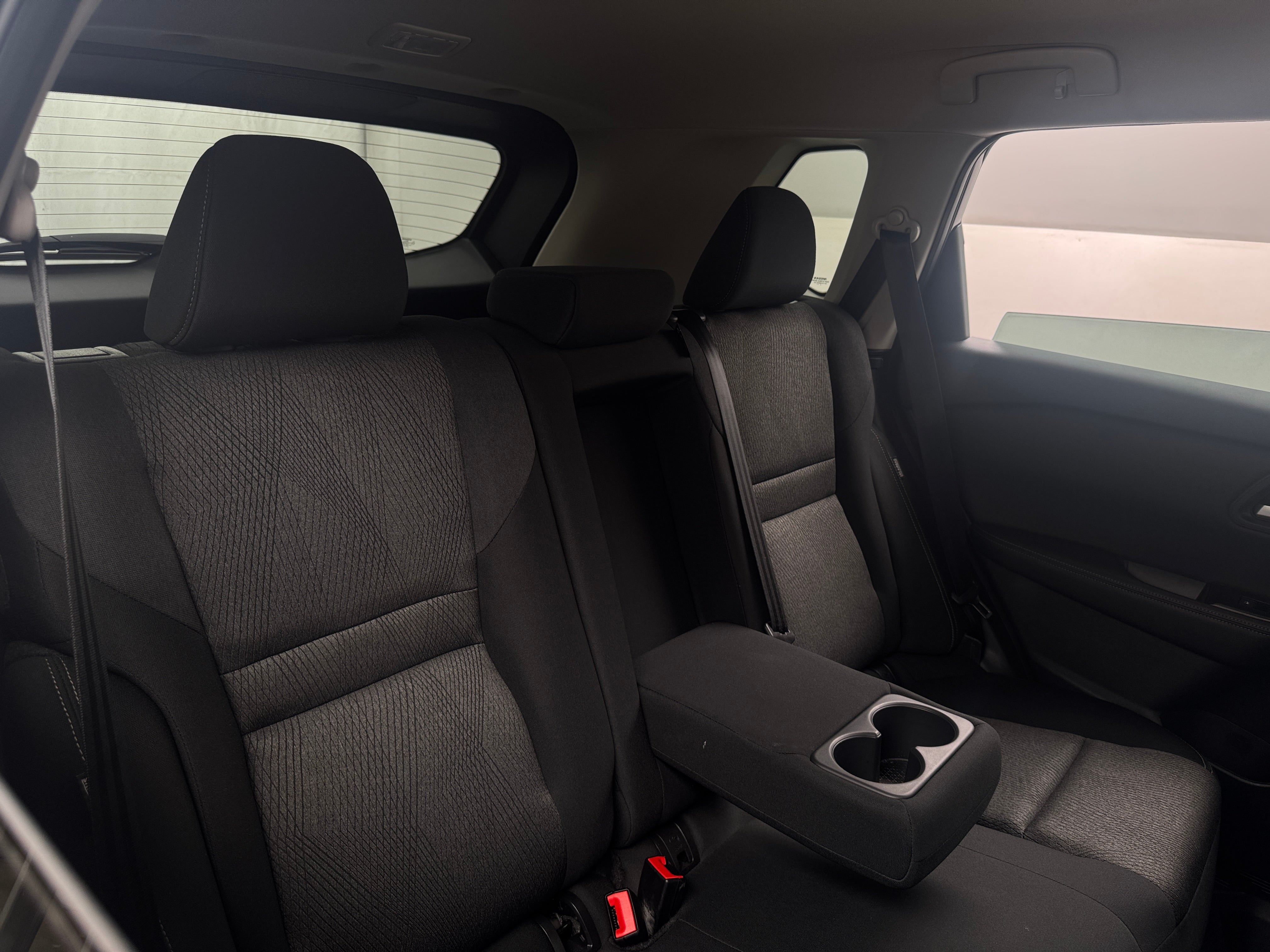 2025 Nissan Rogue SV 6