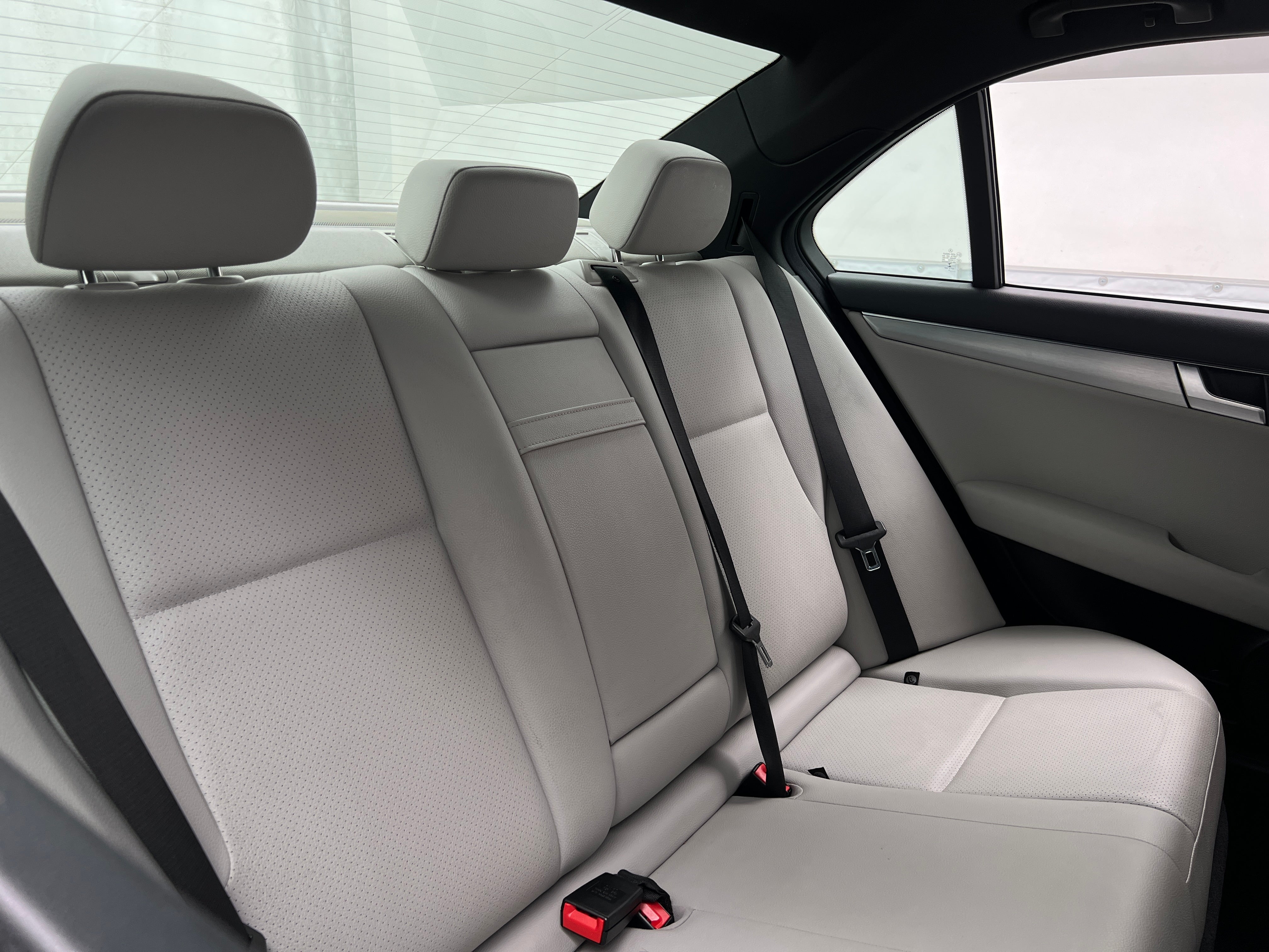 2014 Mercedes-Benz C-Class C 250 5