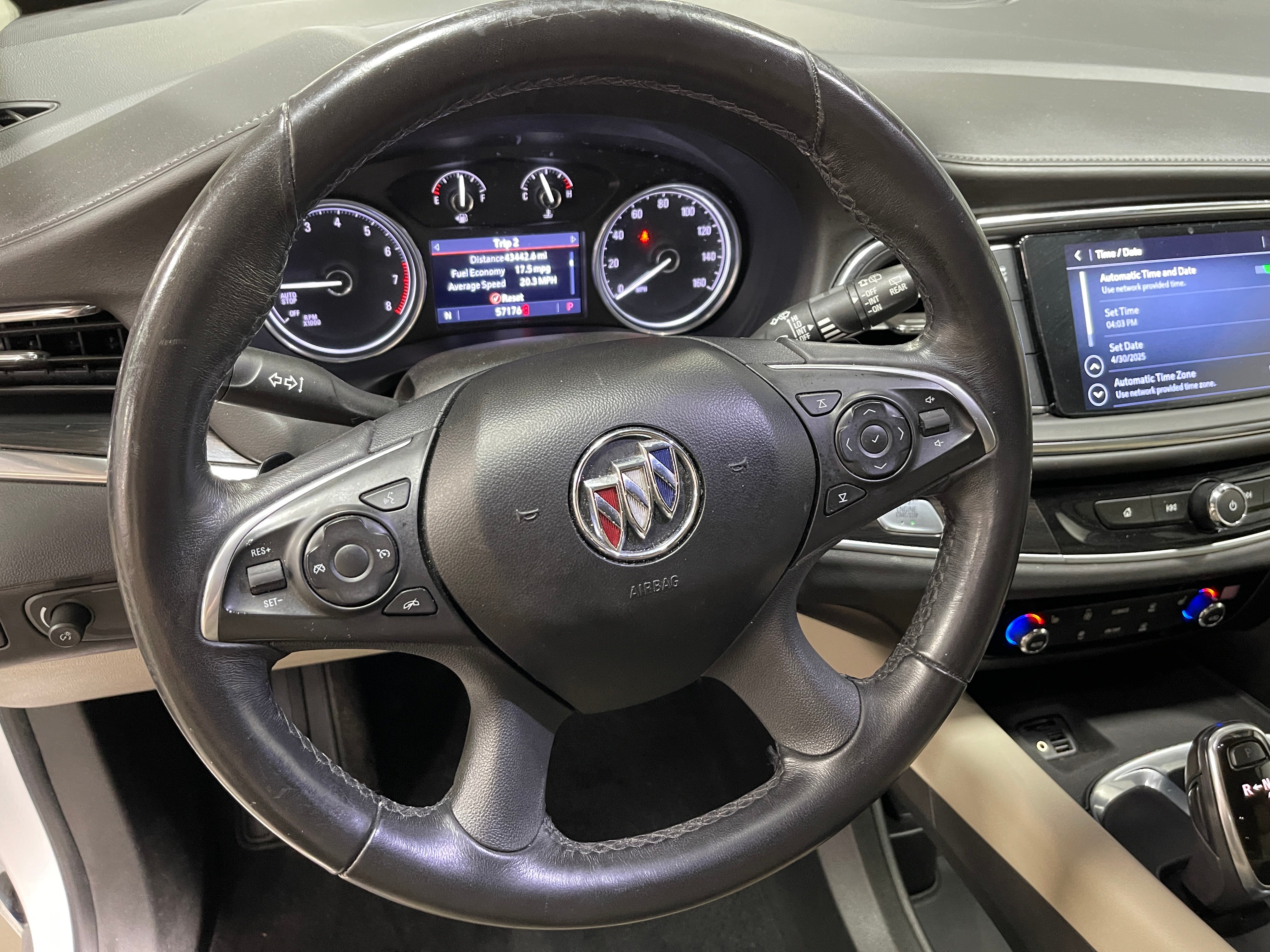 2021 Buick Enclave Essence 4