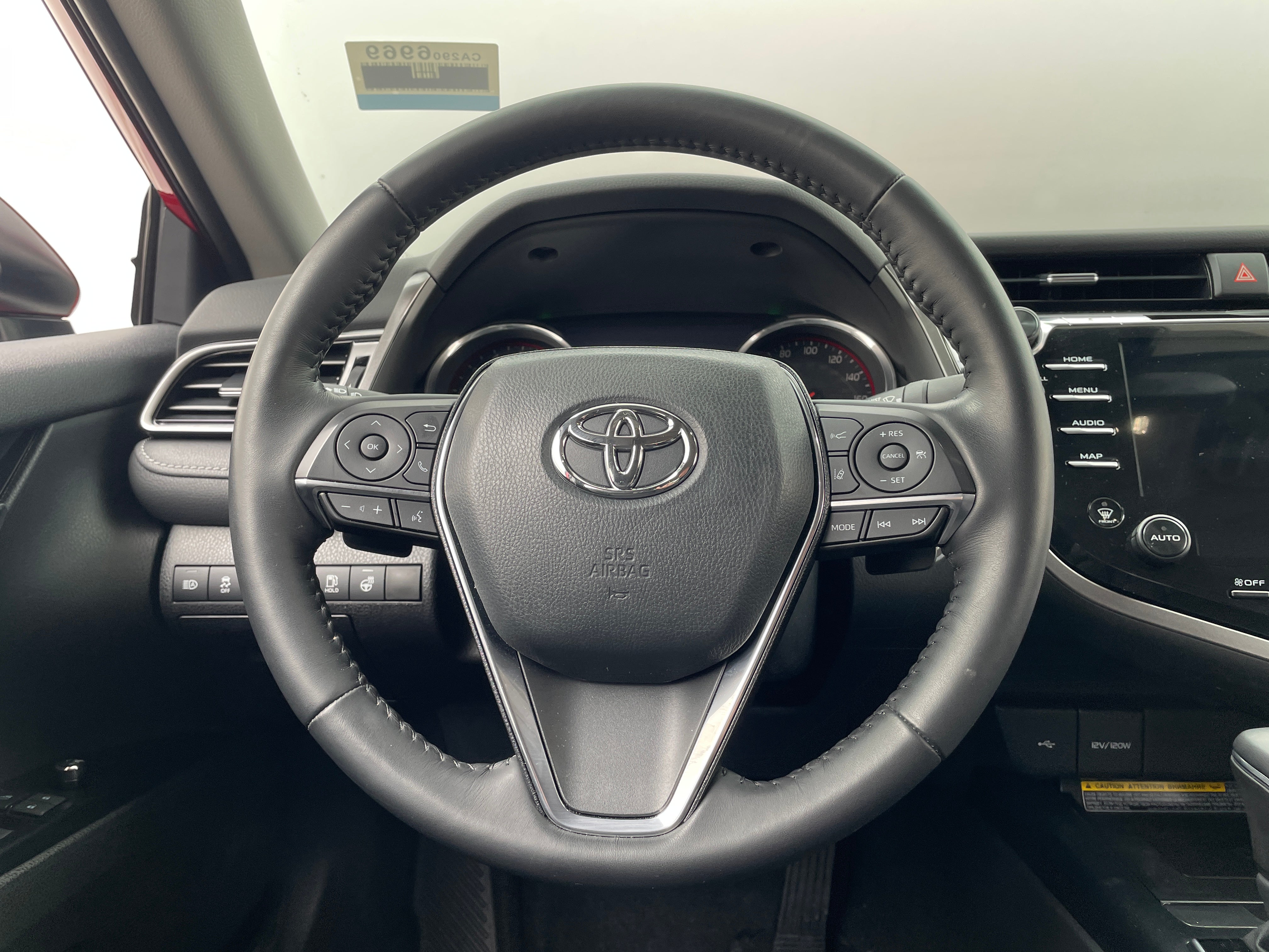 2020 Toyota Camry XSE 4