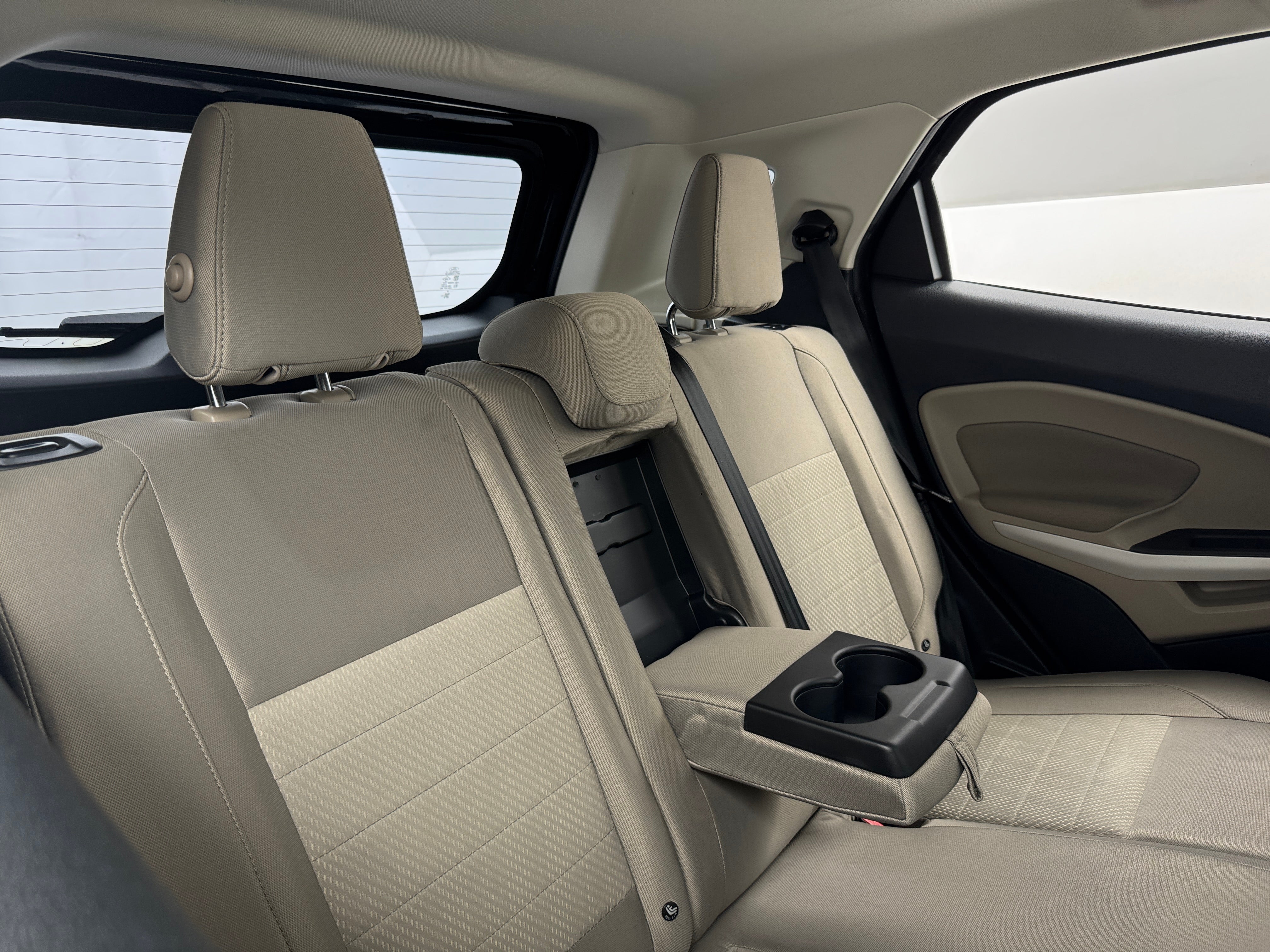 2018 Ford EcoSport S 6
