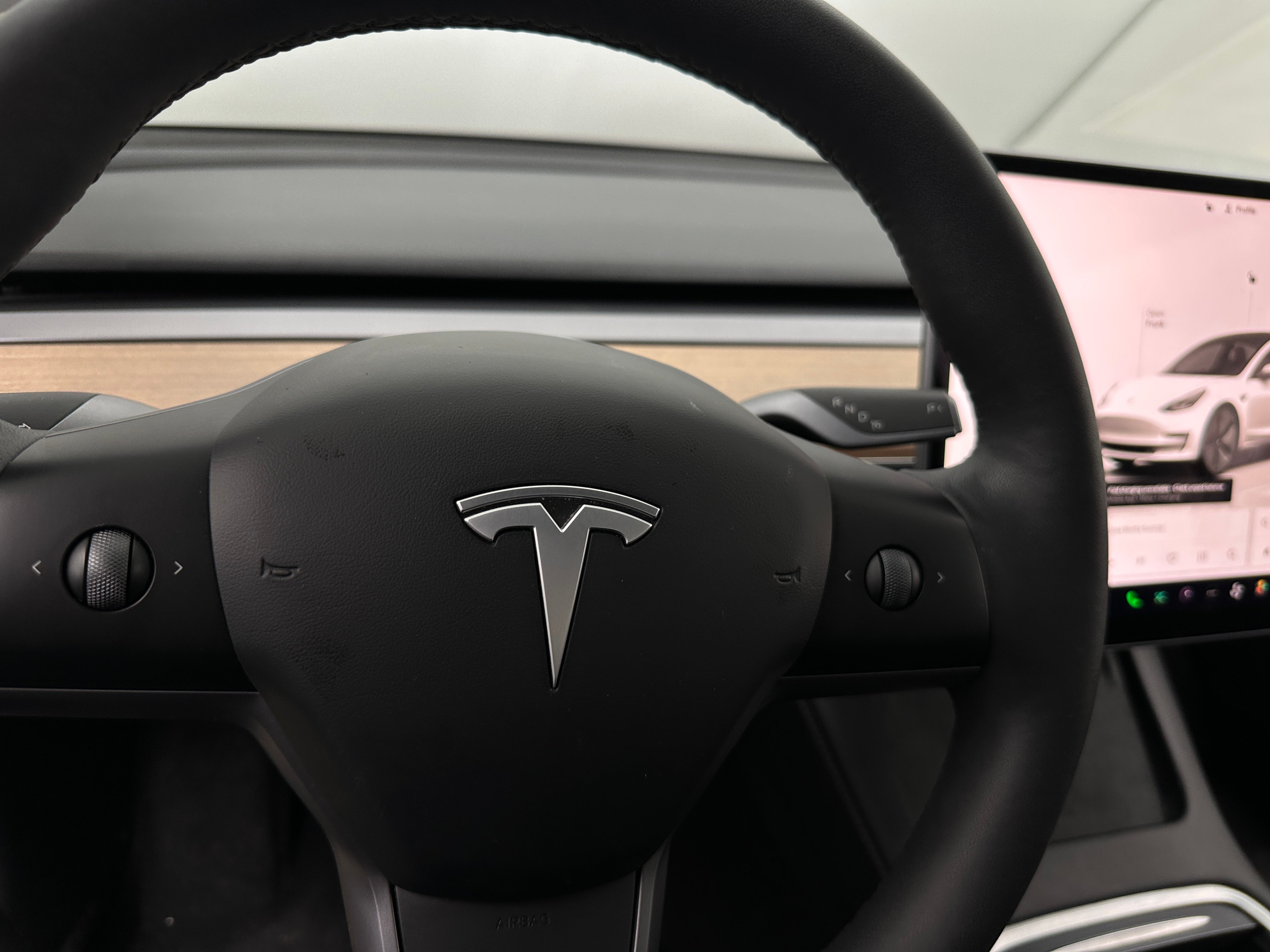 2023 Tesla Model 3 Standard Range 4