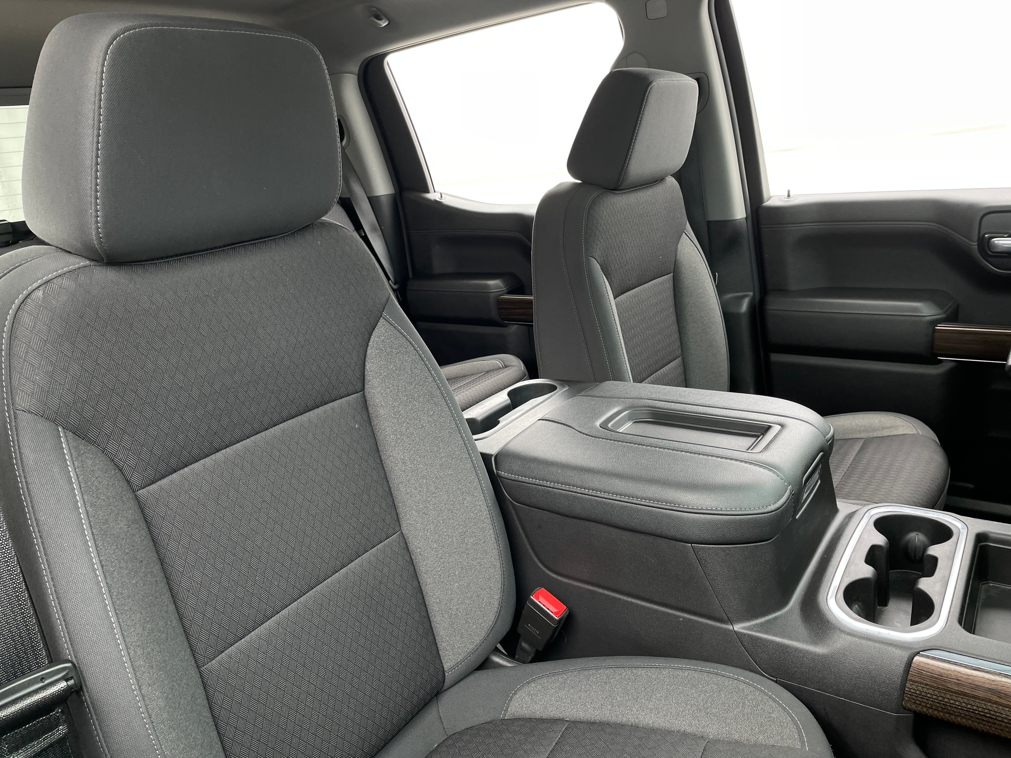 2021 Chevrolet Silverado 1500 RST 2