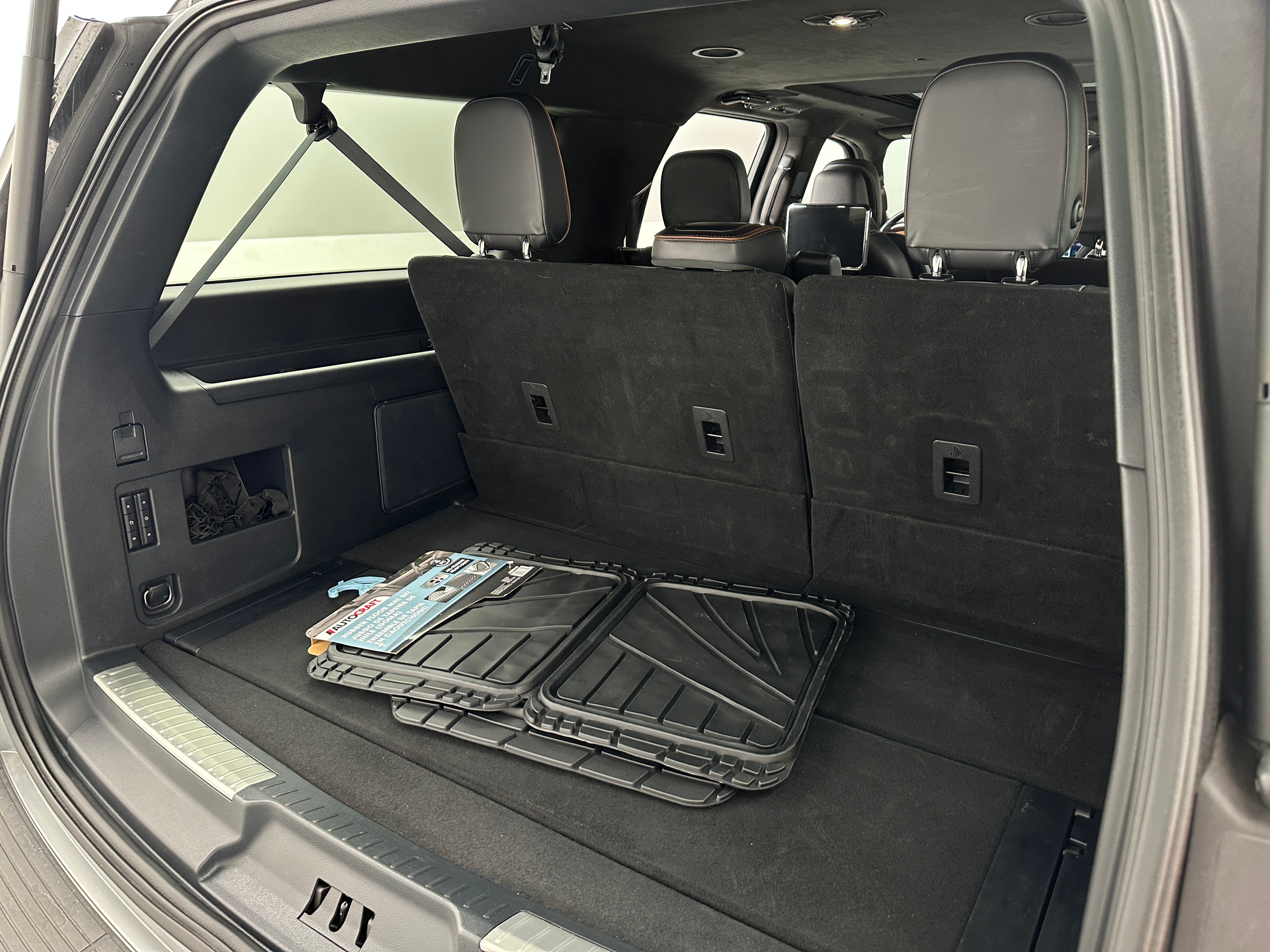2022 Lincoln Navigator L Black Label 6